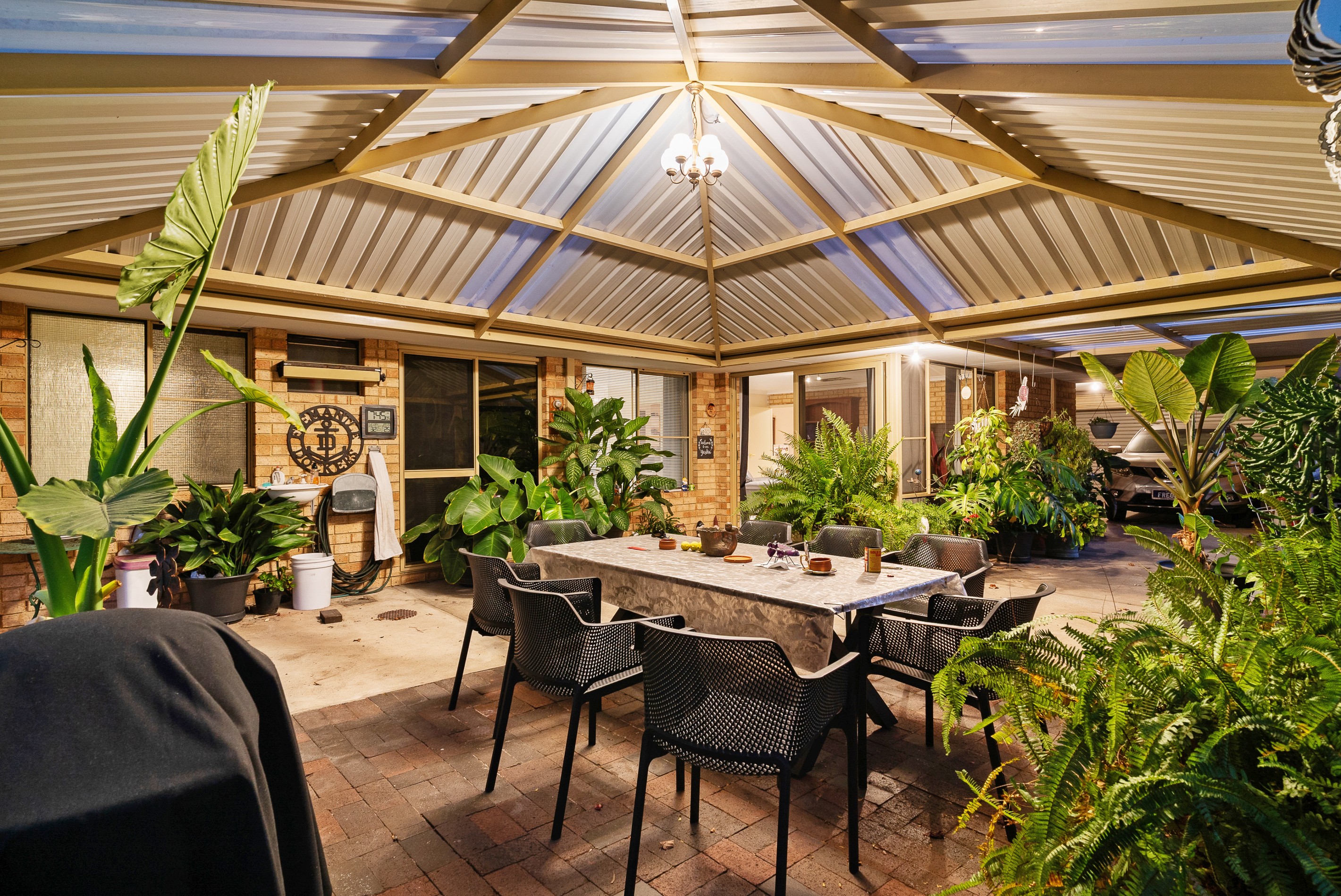 2 Banksia Road, Morley, WA 6062