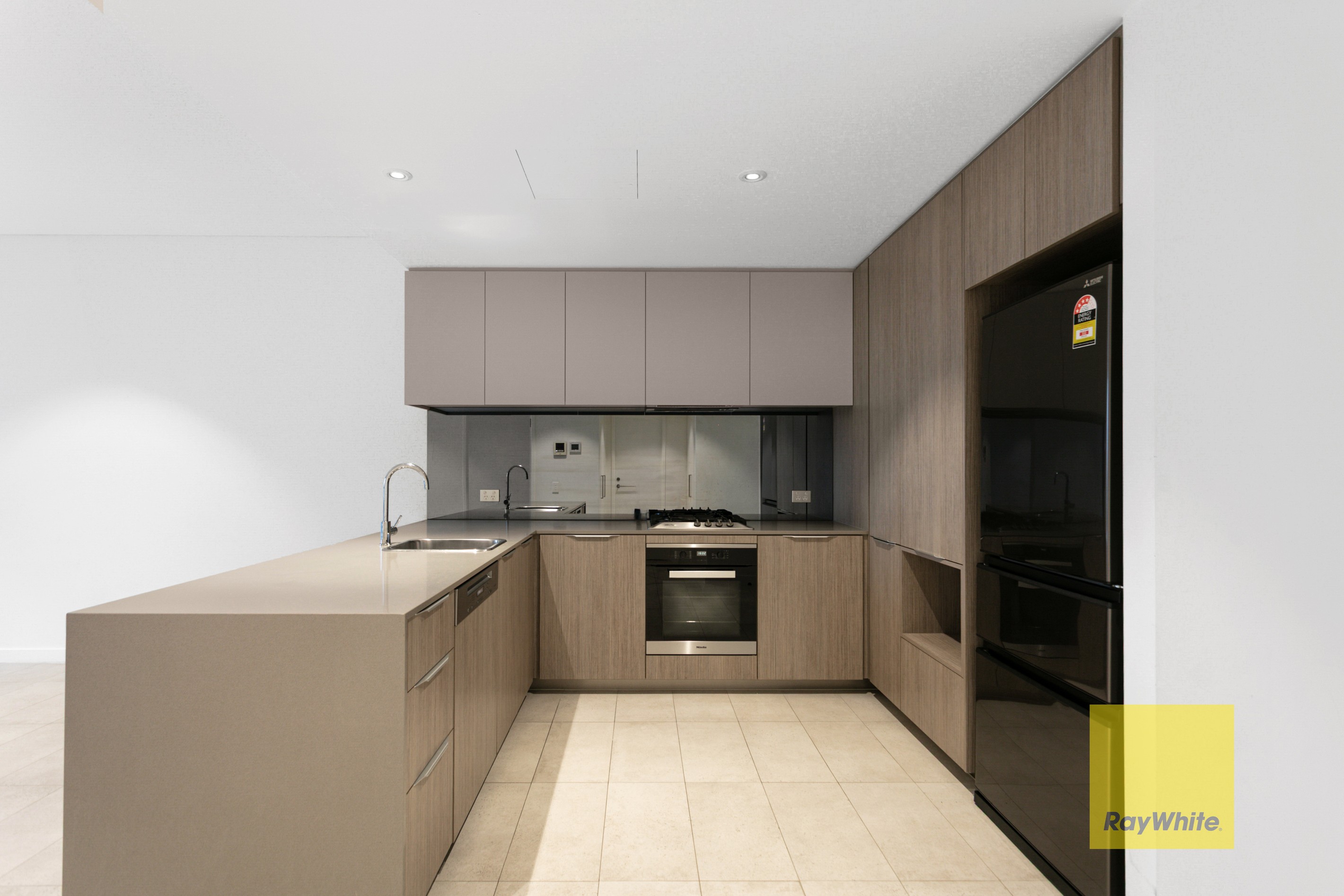210/15 Freeman Loop, North Fremantle, WA 6159