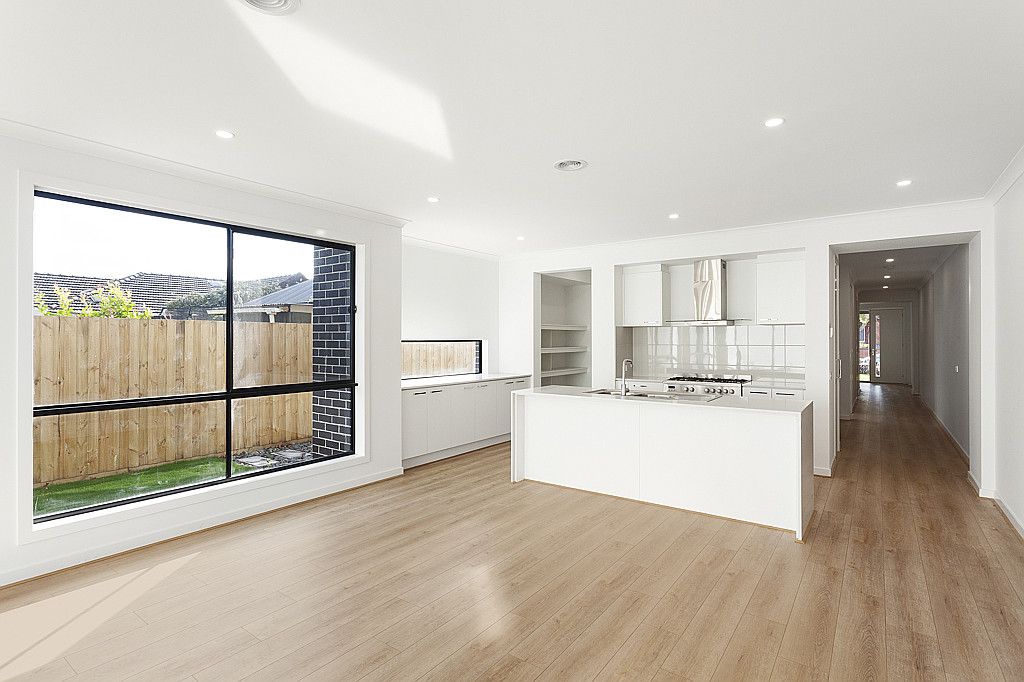 16 Strathearn Avenue, Murrumbeena, VIC 3163