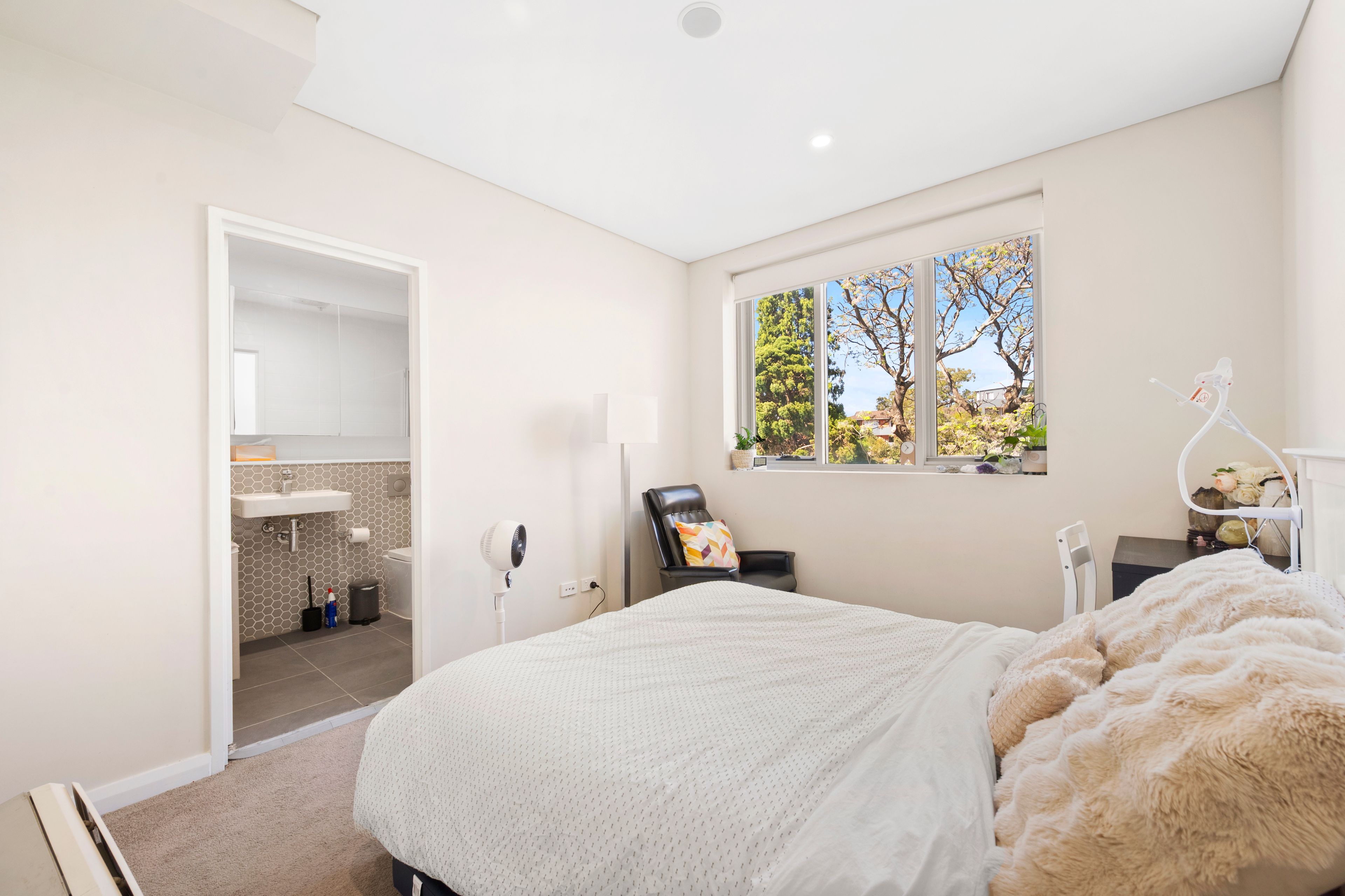 285/1 Thallon Street — photo 8 of 11