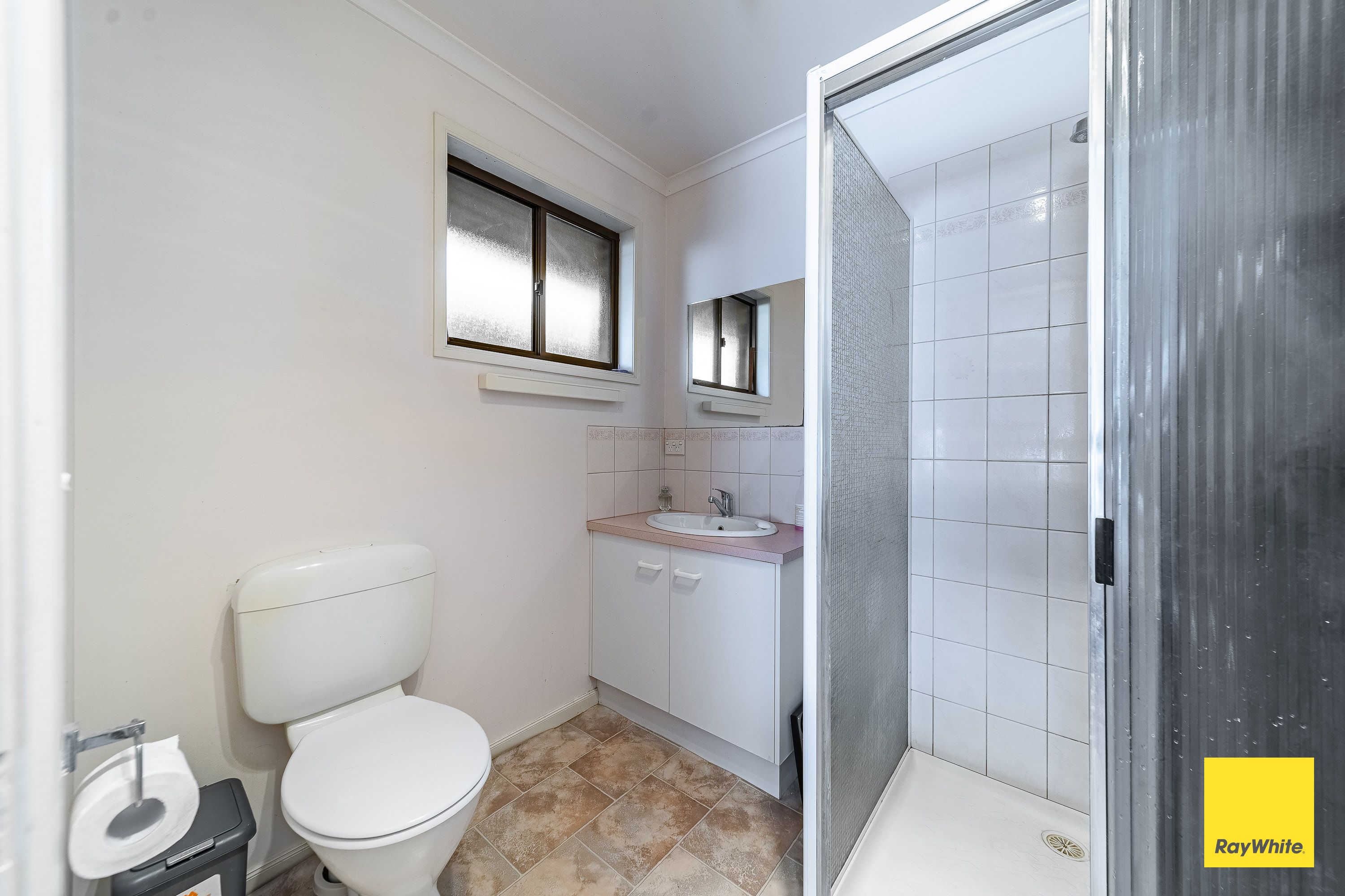 14 Friswell Avenue — photo 8 of 10