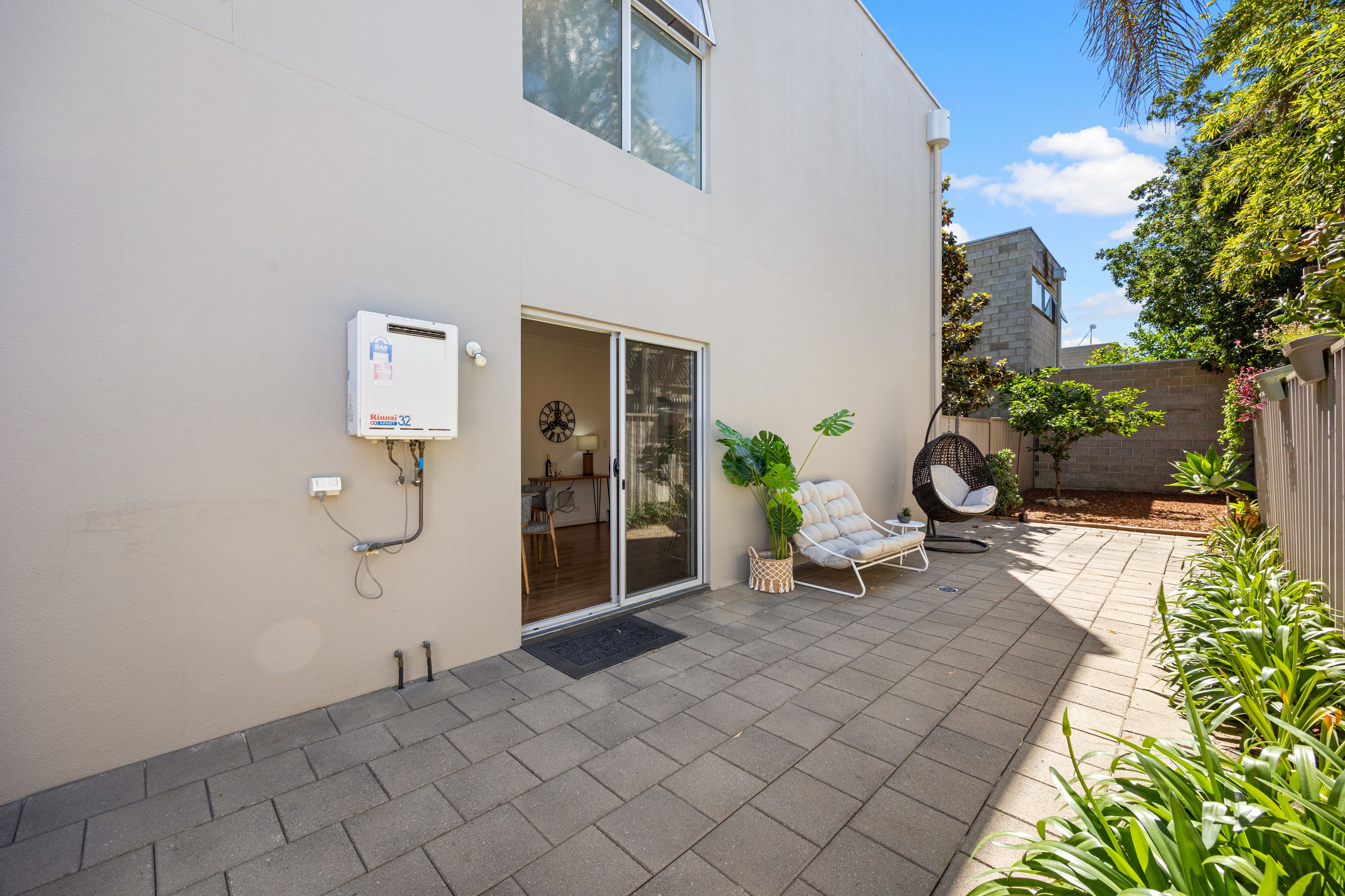 20E Chapel Street — photo 15 of 16