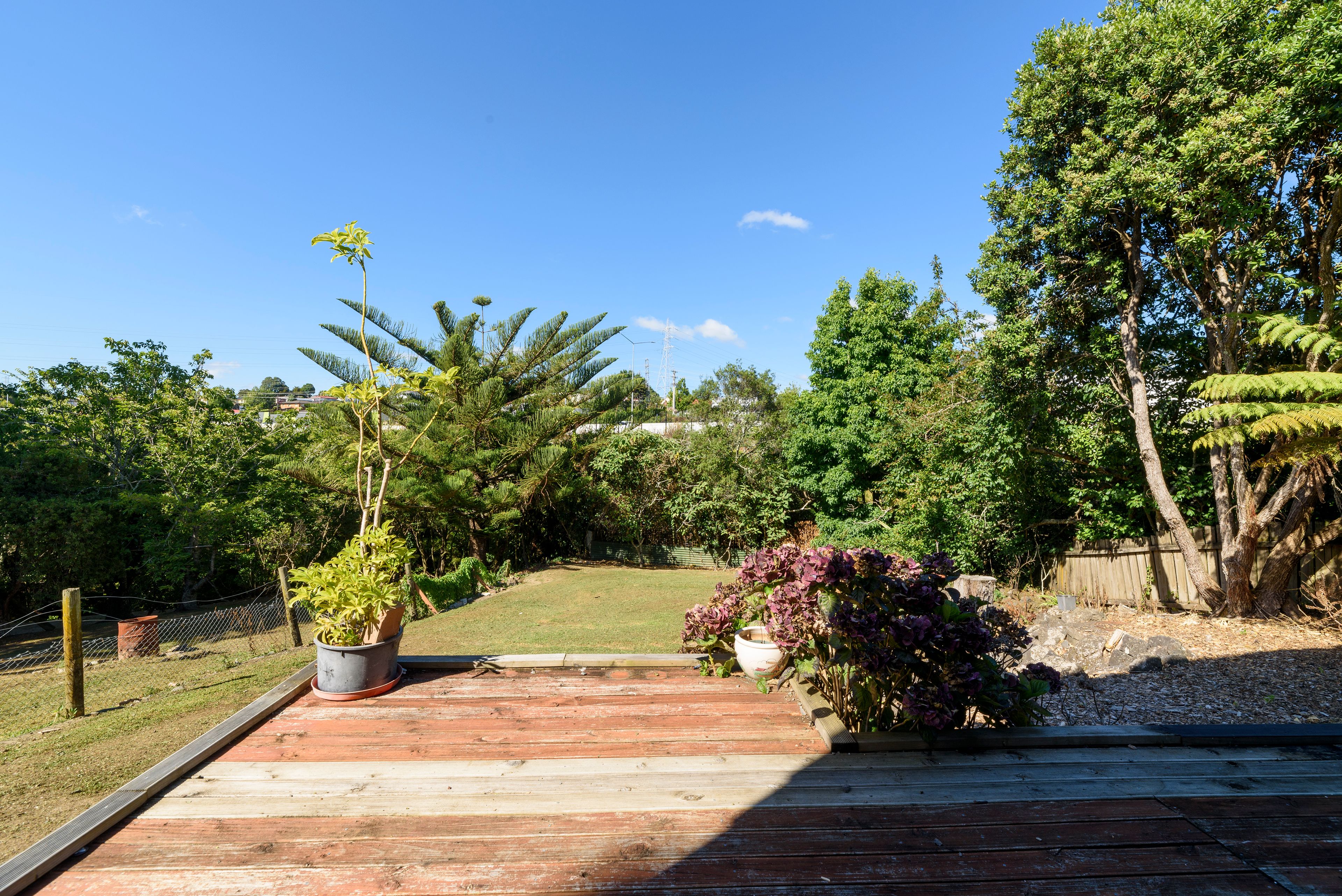 8 Cedar Heights Avenue, Royal Heights, Waitakere City