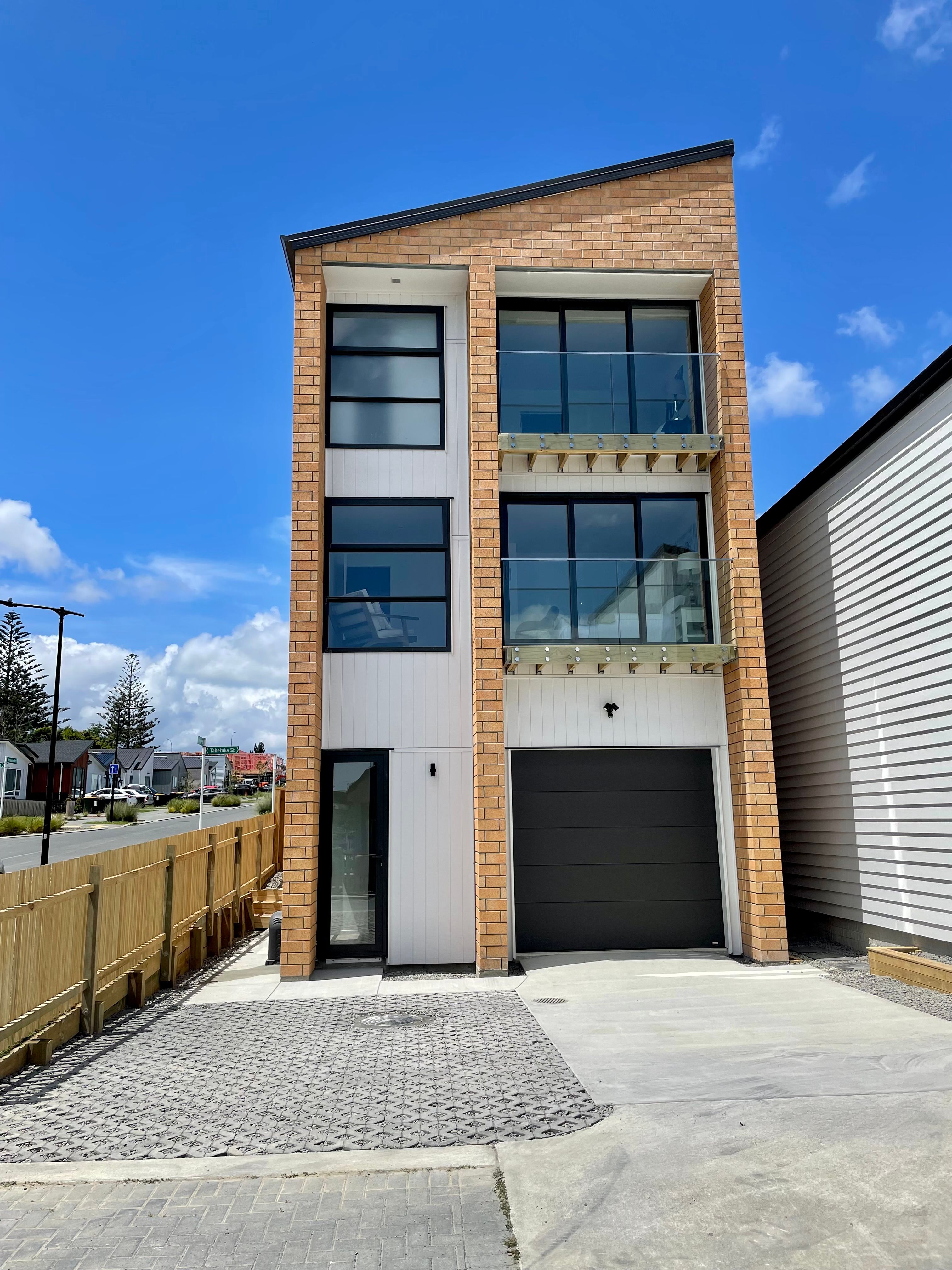 76 Tahetoka Street, Westgate, Waitakere City