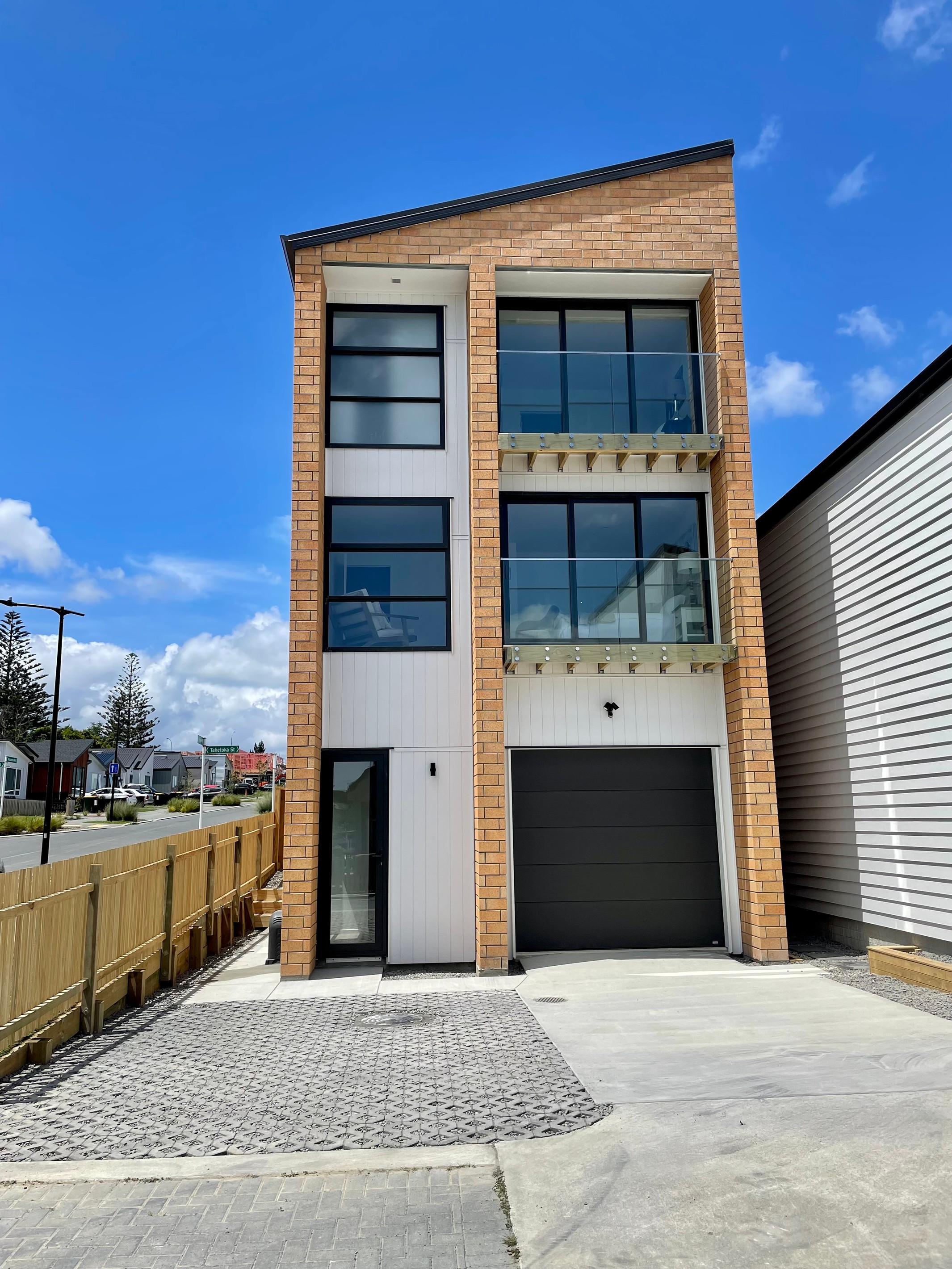 76 Tahetoka Street, Westgate, Waitakere City
