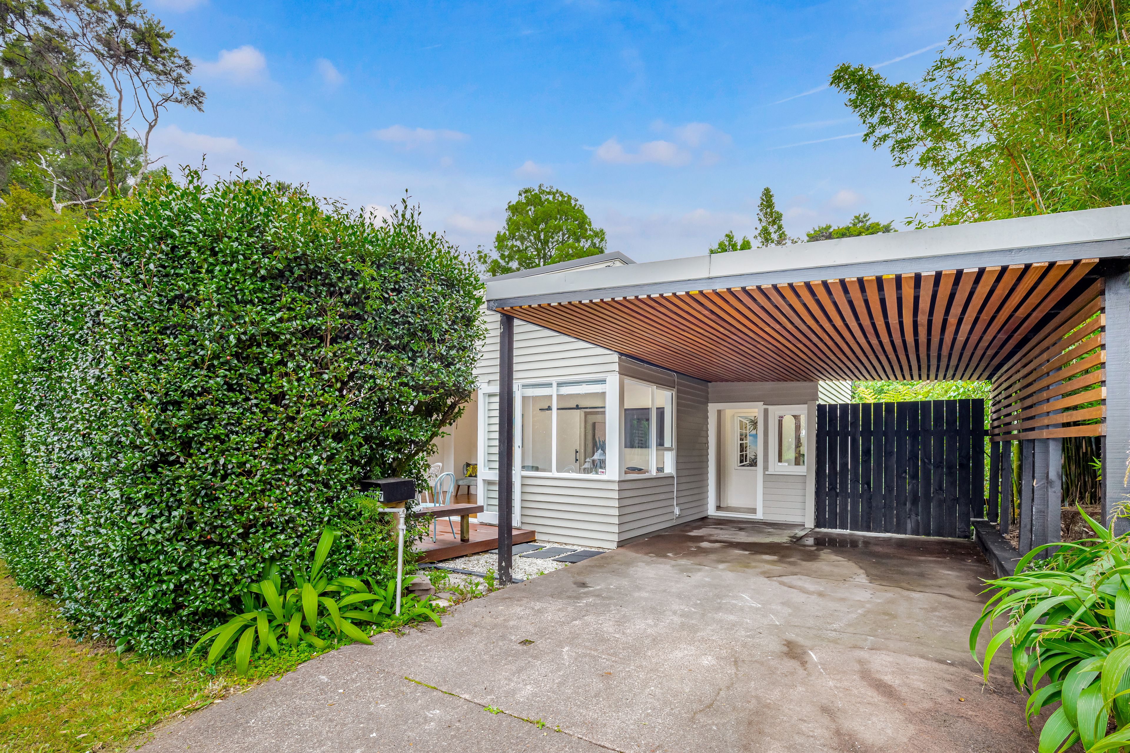 537 South Titirangi Road, Titirangi, Waitakere City