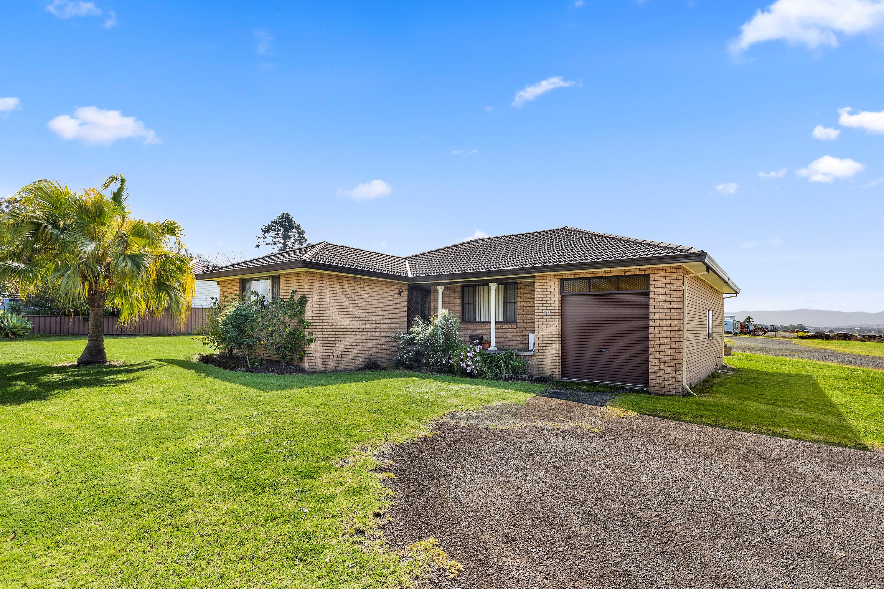 50 Tongarra Road, Albion Park, NSW 2527