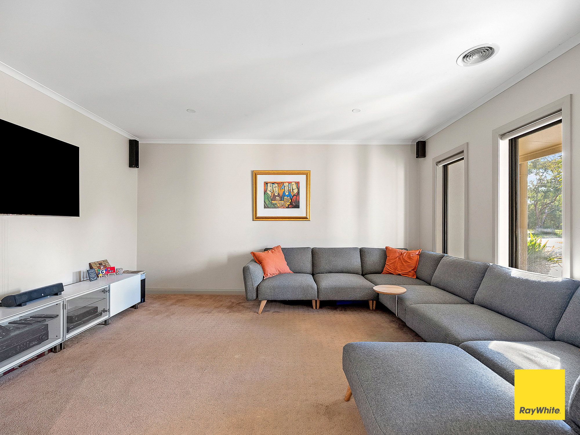 26 Lorikeet Avenue — photo 4 of 19