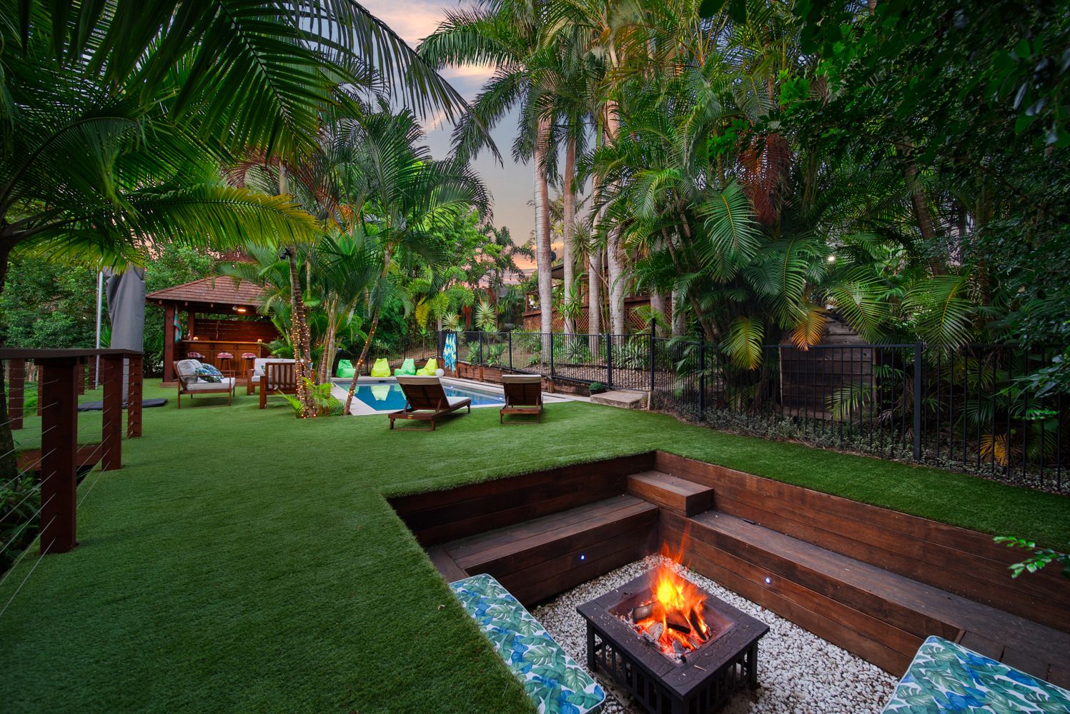 7 Baltimore Court, Carrara, QLD 4211