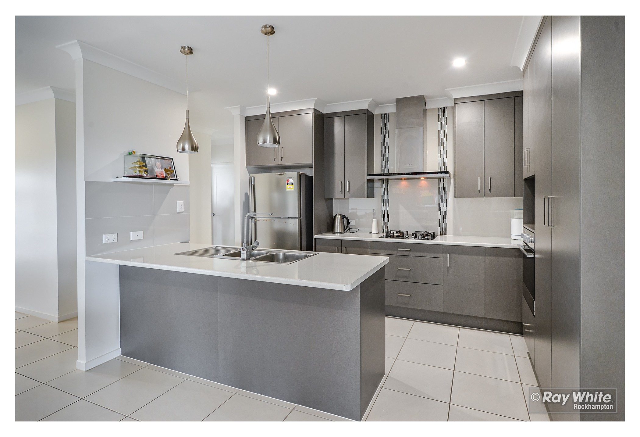 3 Varsity Crescent, Norman Gardens, QLD 4701