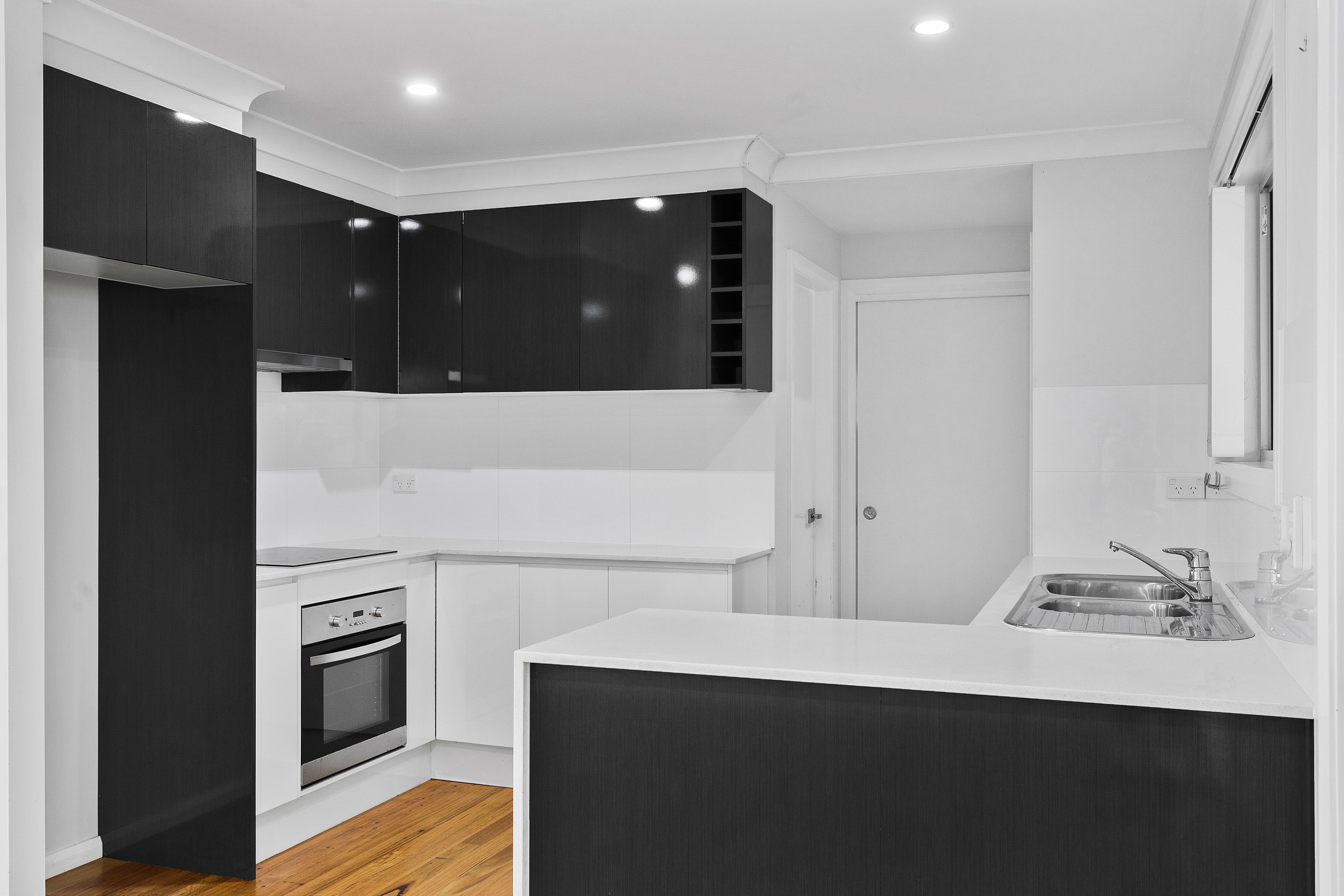 51 Mcgregor Avenue, Barrack Heights, NSW 2528