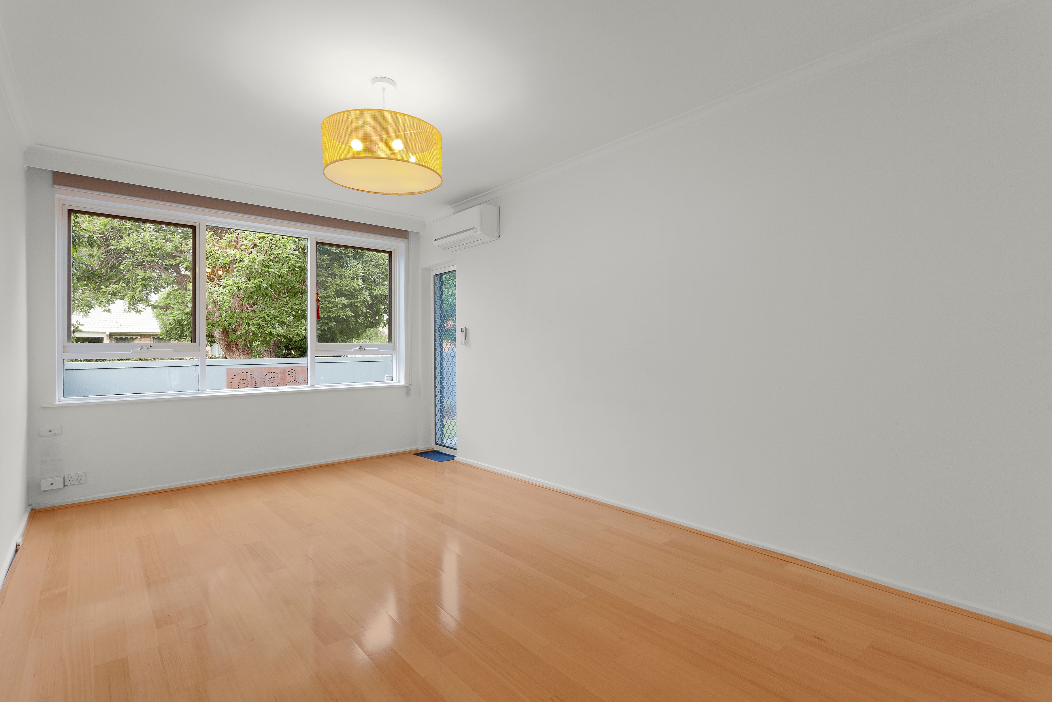 2/13 Emily Street, Carnegie, VIC 3163