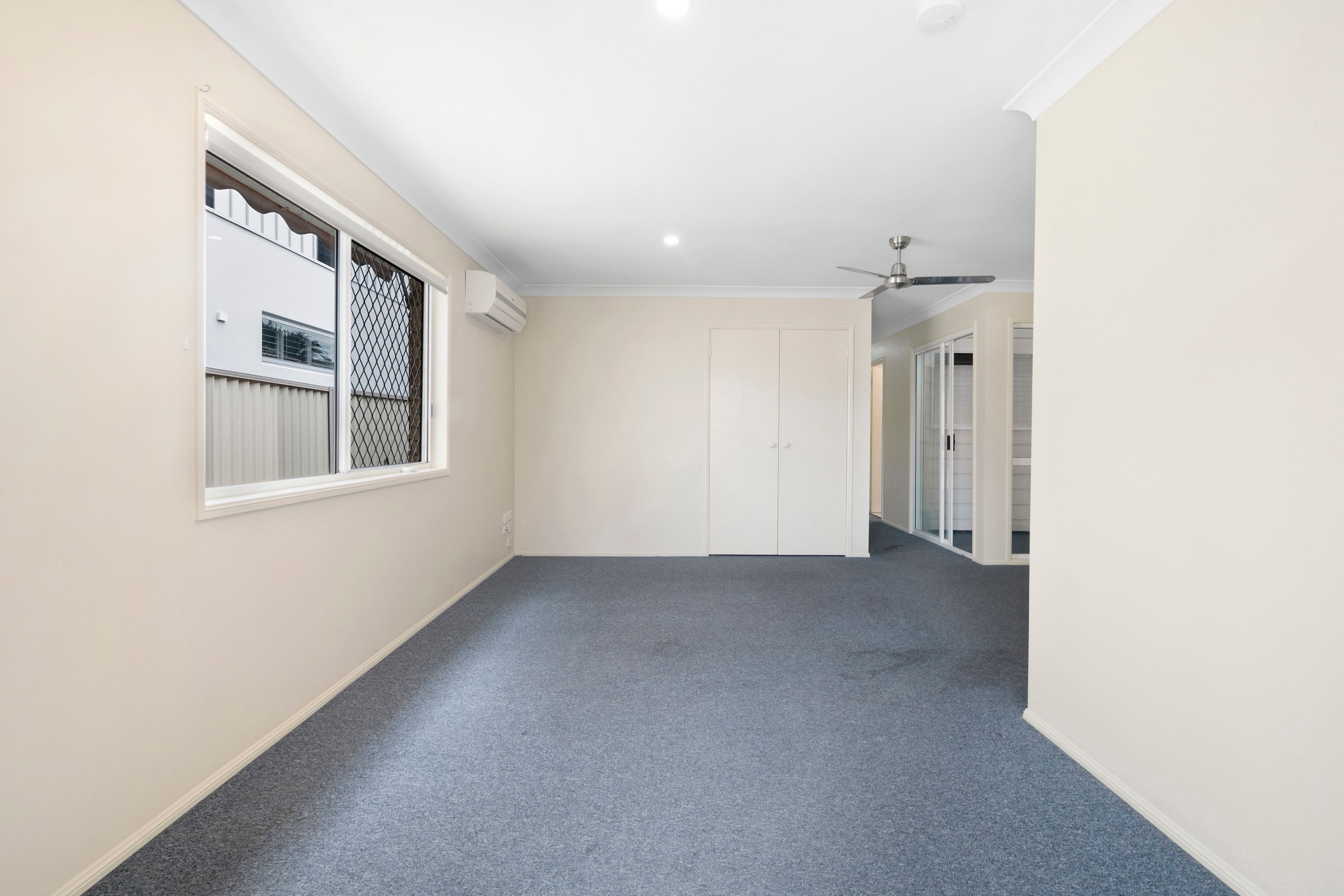 1/43 Howard Street, Runaway Bay, QLD 4216