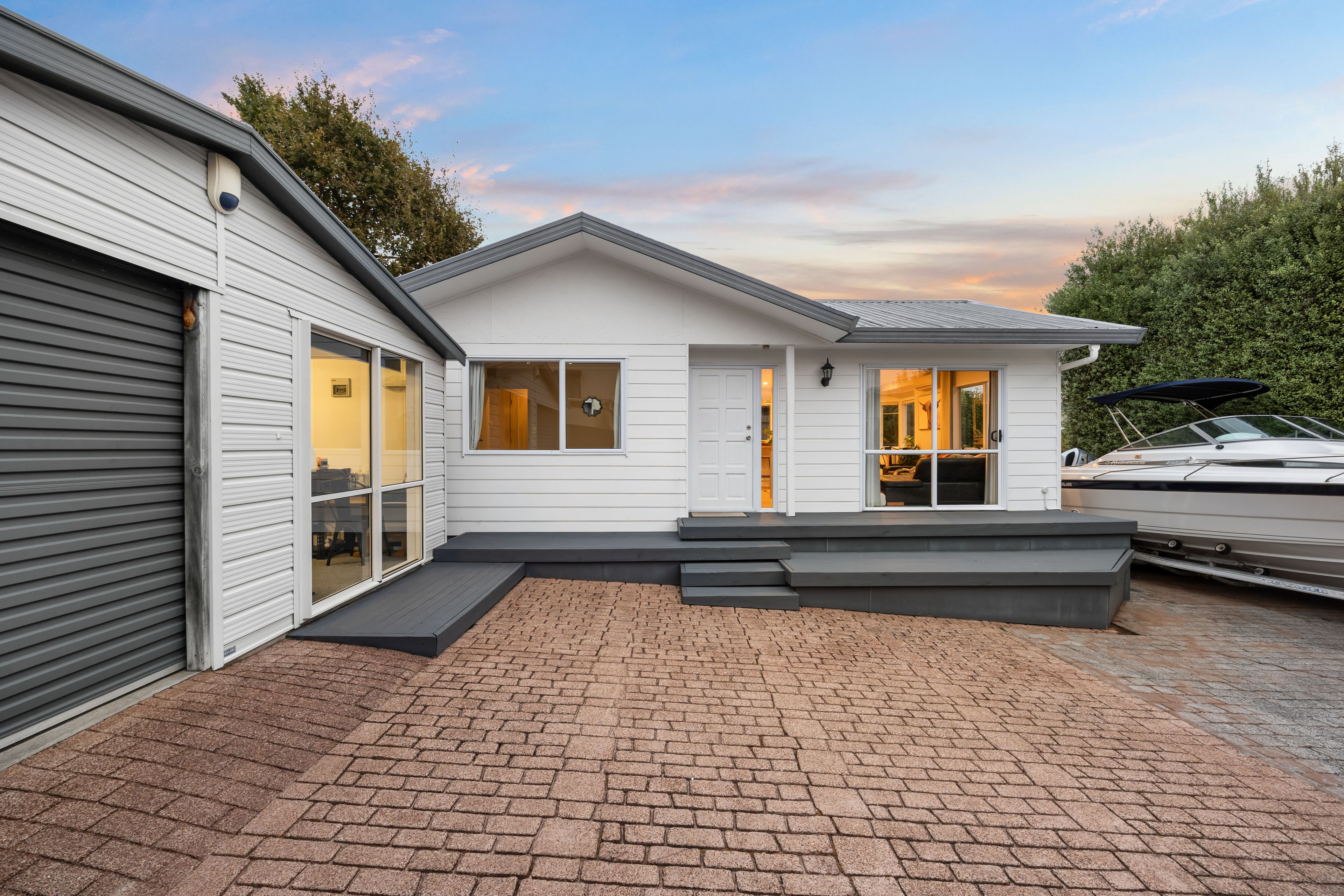 14A Glendon Avenue, Avondale, Auckland City