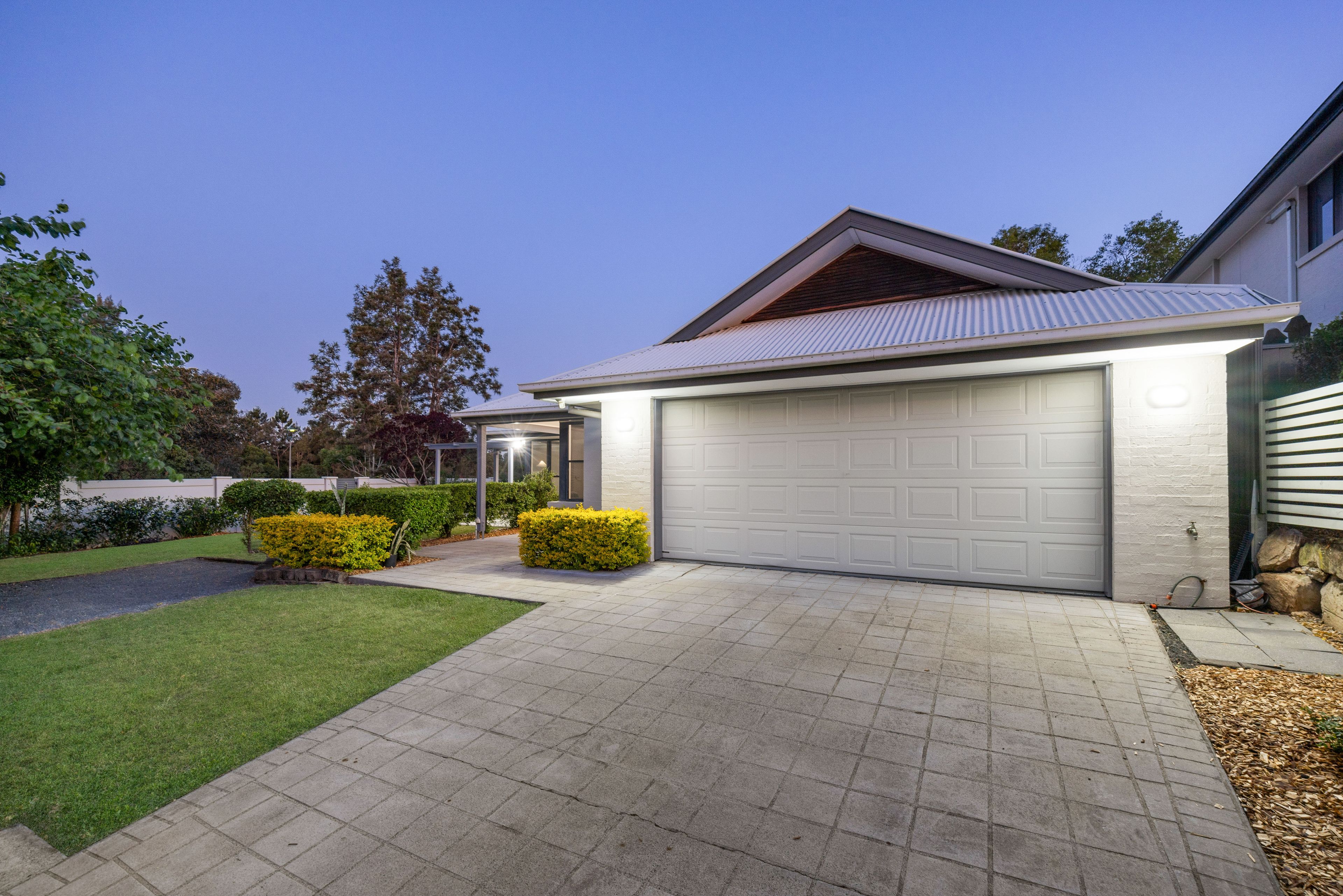 4 Colthouse Place, Sinnamon Park, QLD 4073