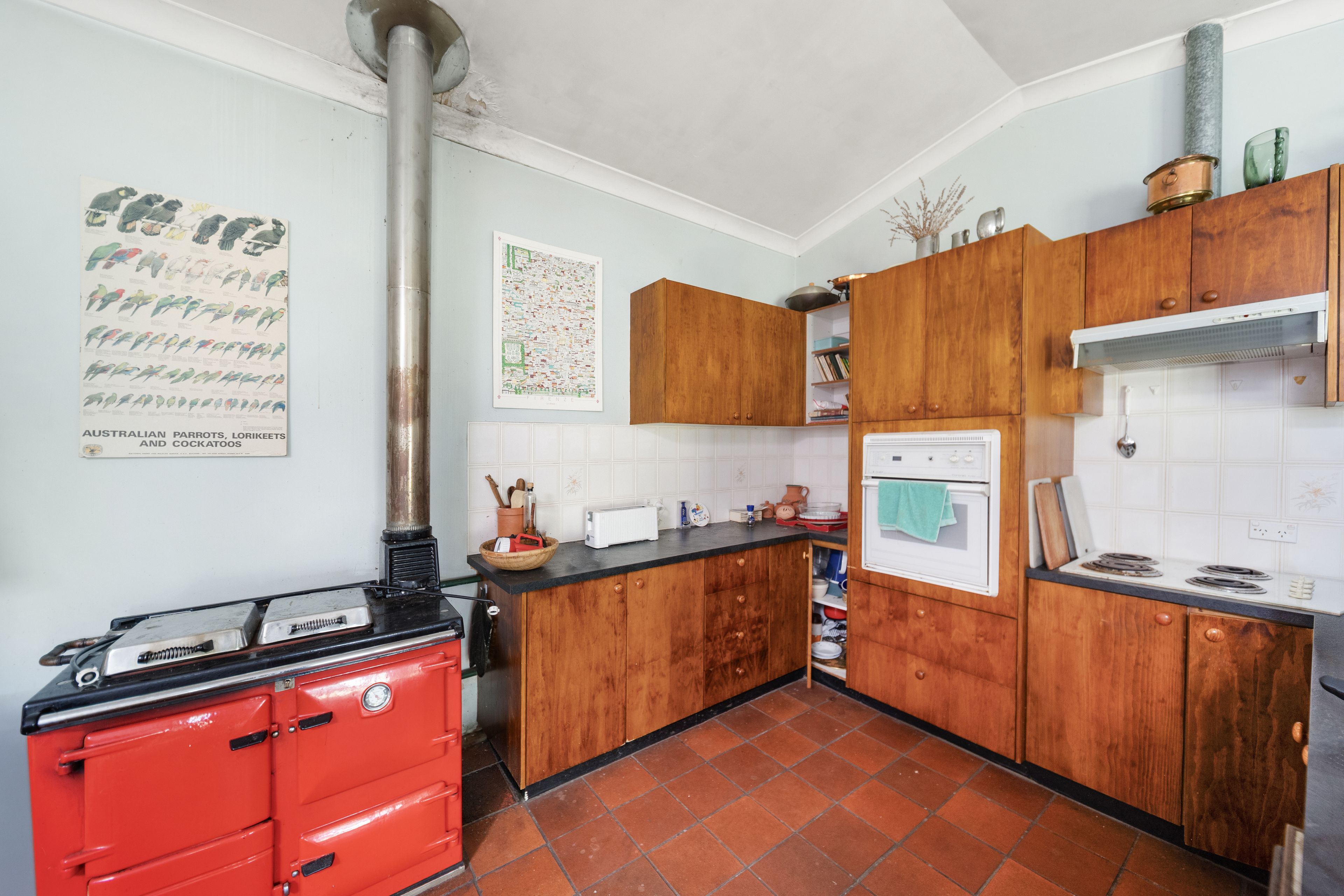 803 Creewah Road — photo 7 of 12