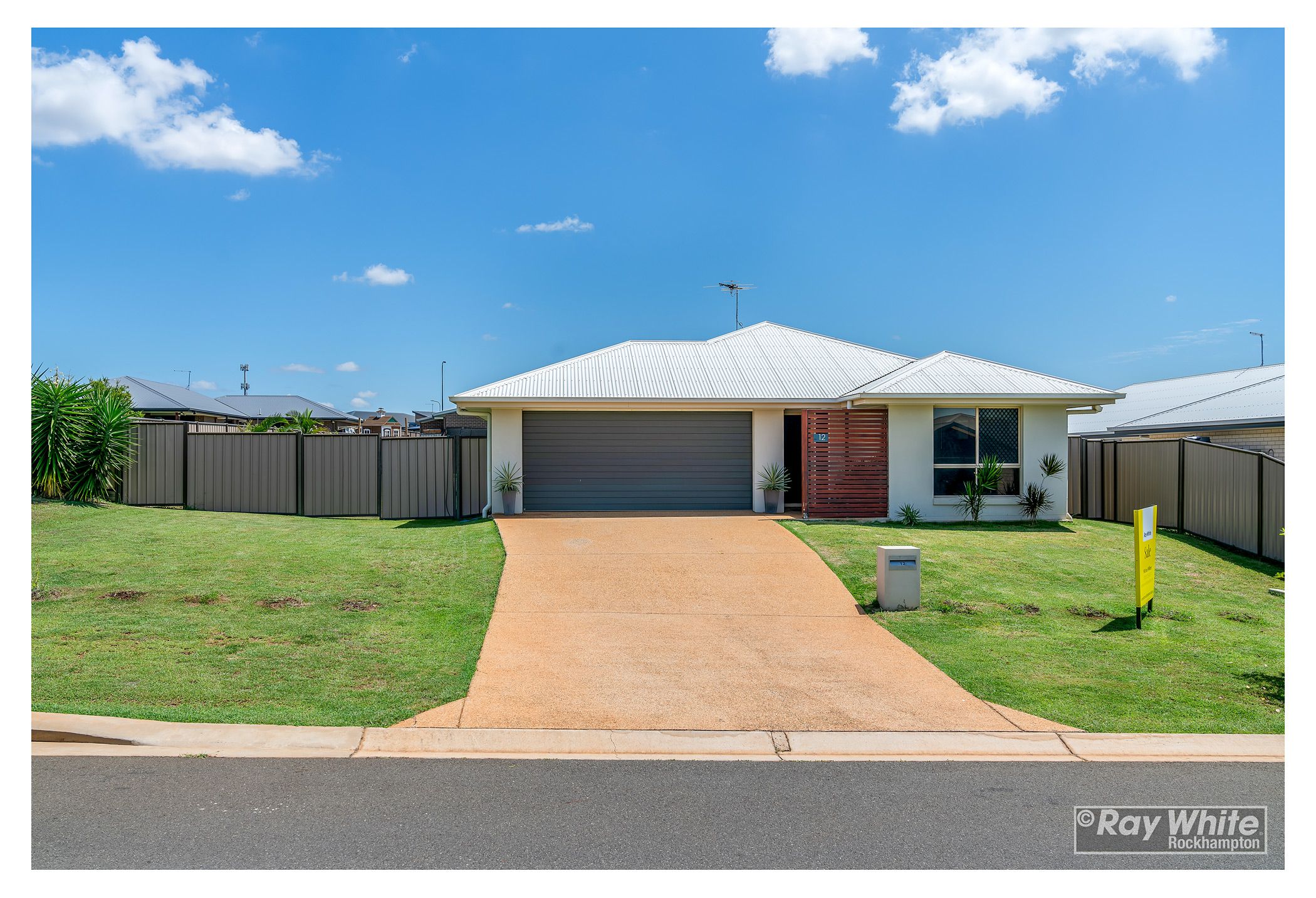 12 Premier Court, Gracemere QLD 4702