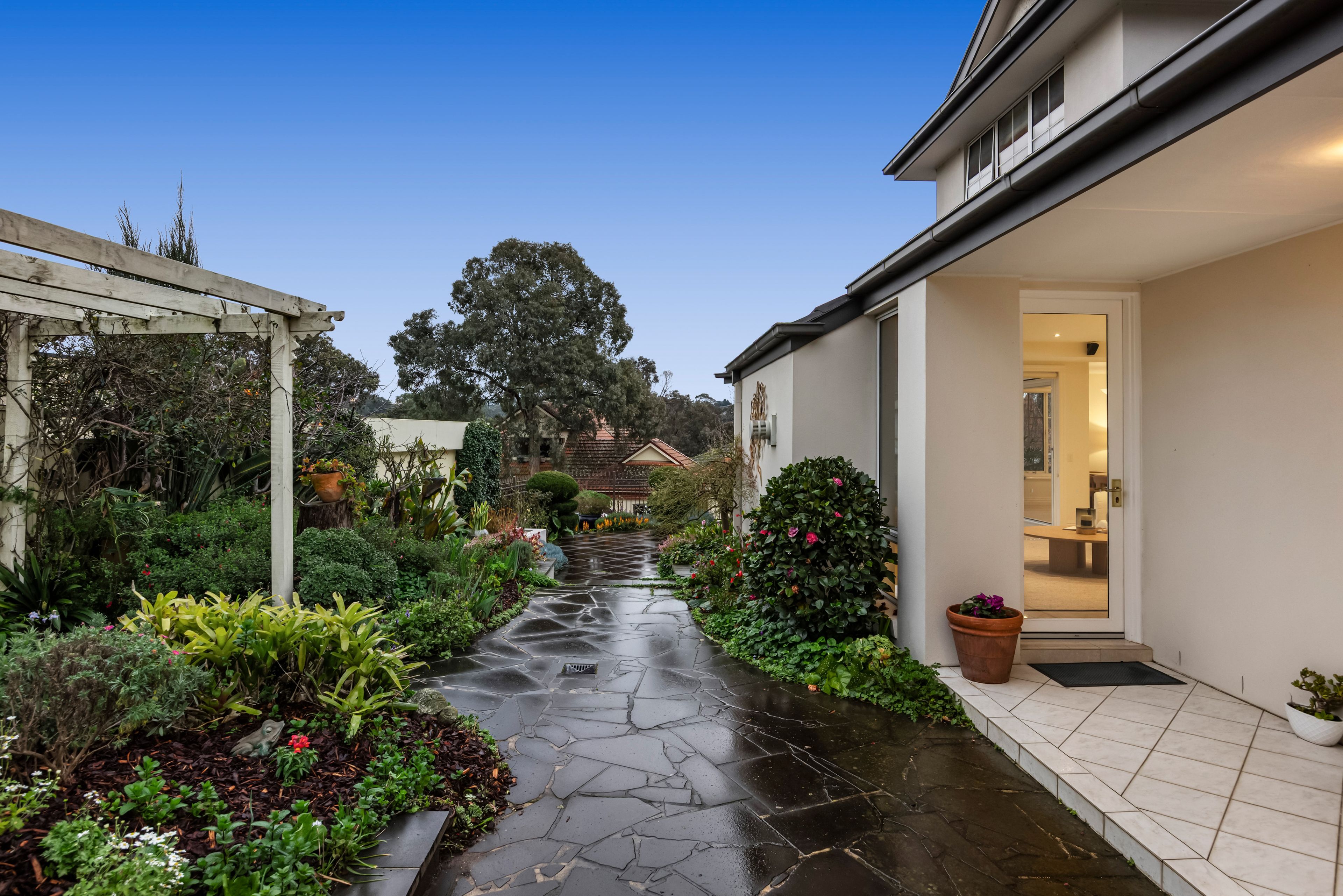 13 Davela Court — photo 24 of 26