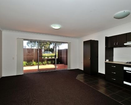 2/4 Ashbury Crescent, Mirrabooka, WA 6061