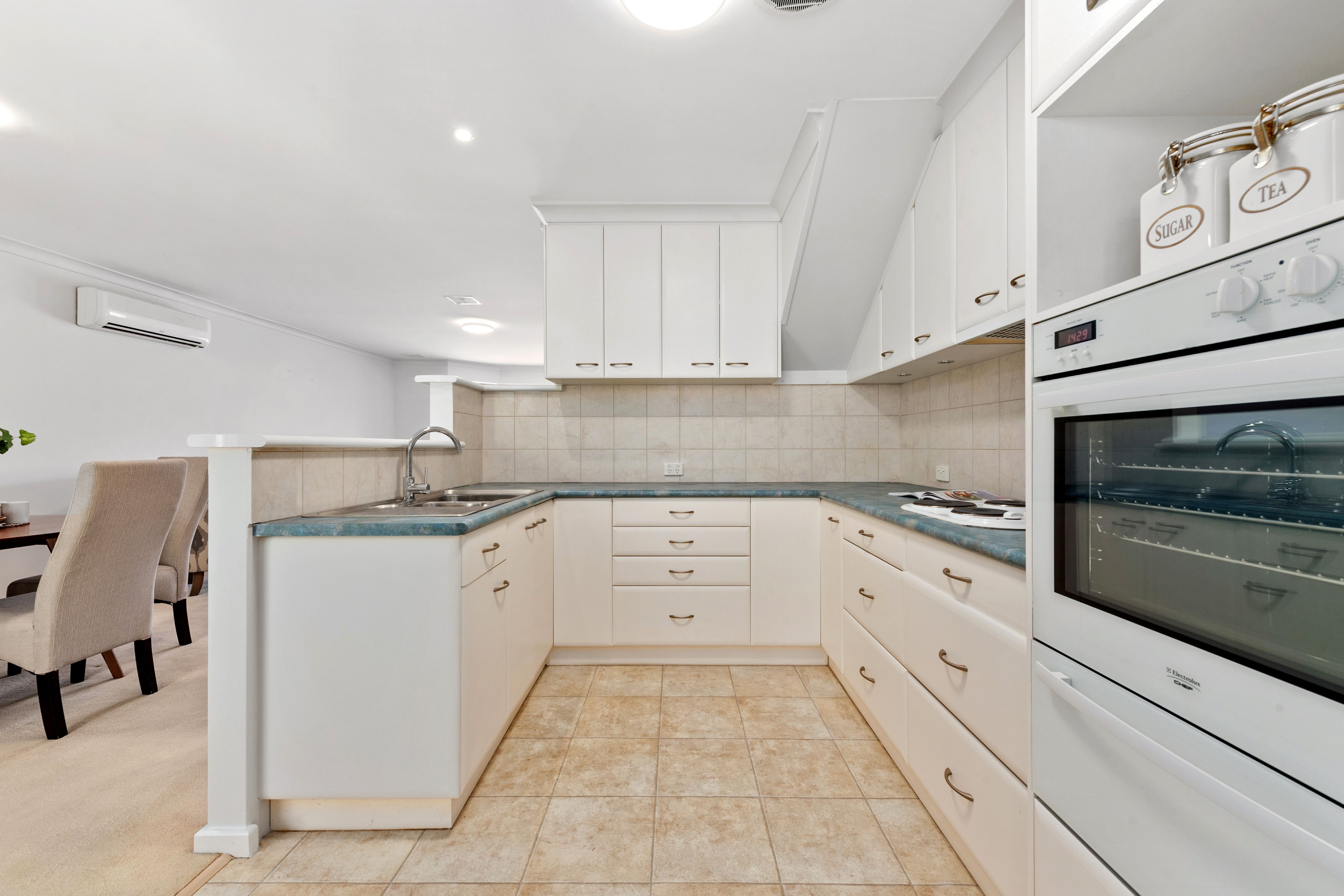 80/177 Dampier Avenue, Kallaroo, WA 6025