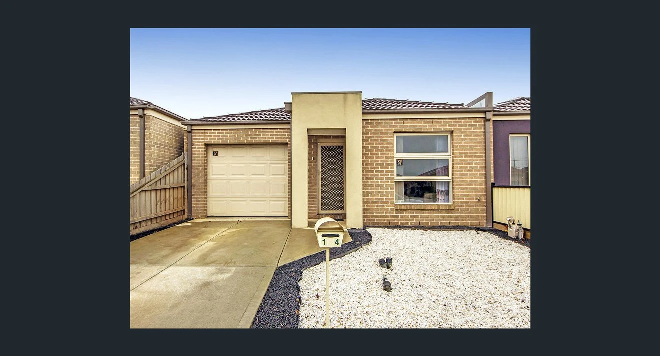 1/4 Westmeadows Lane, Truganina, VIC 3029