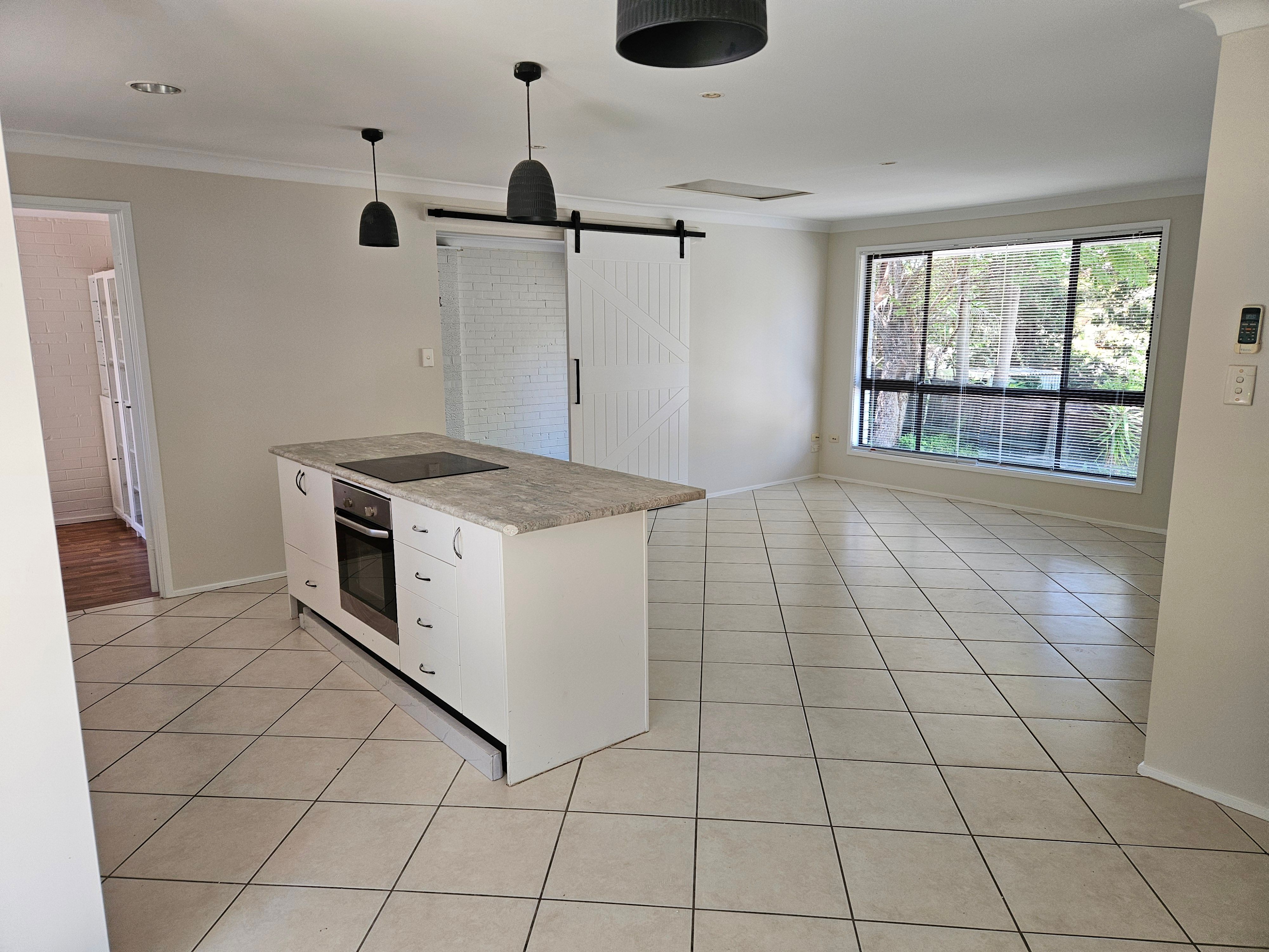 29 Golden Crescent, Southport, QLD 4215