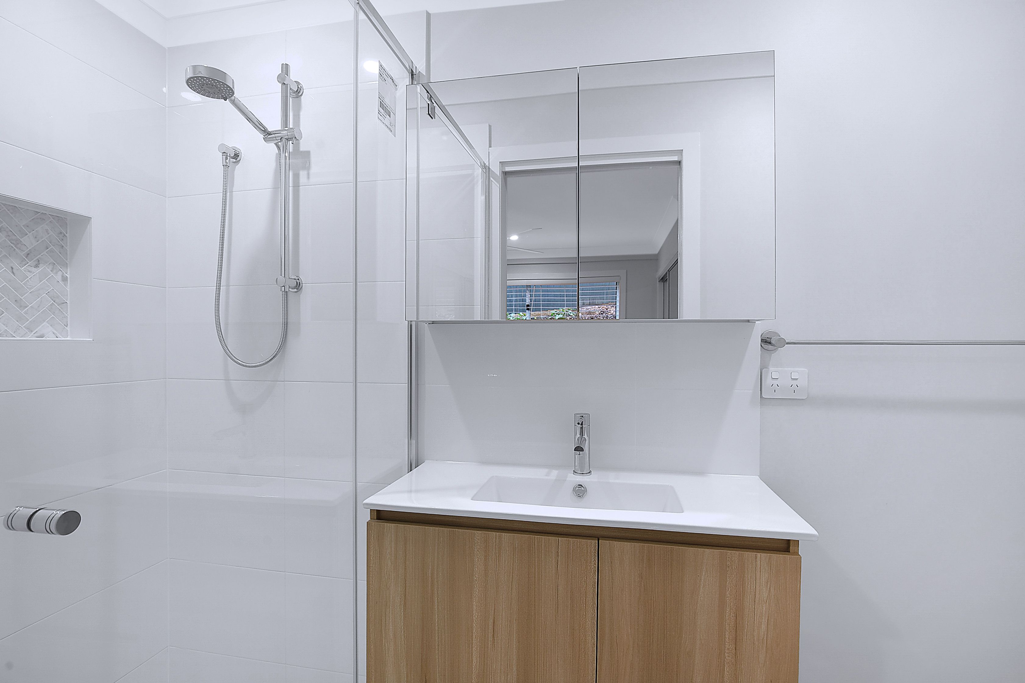 6c/75 Herston Road — photo 3 of 7