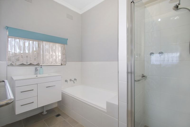 300 Kooba Street, North Albury, NSW 2640