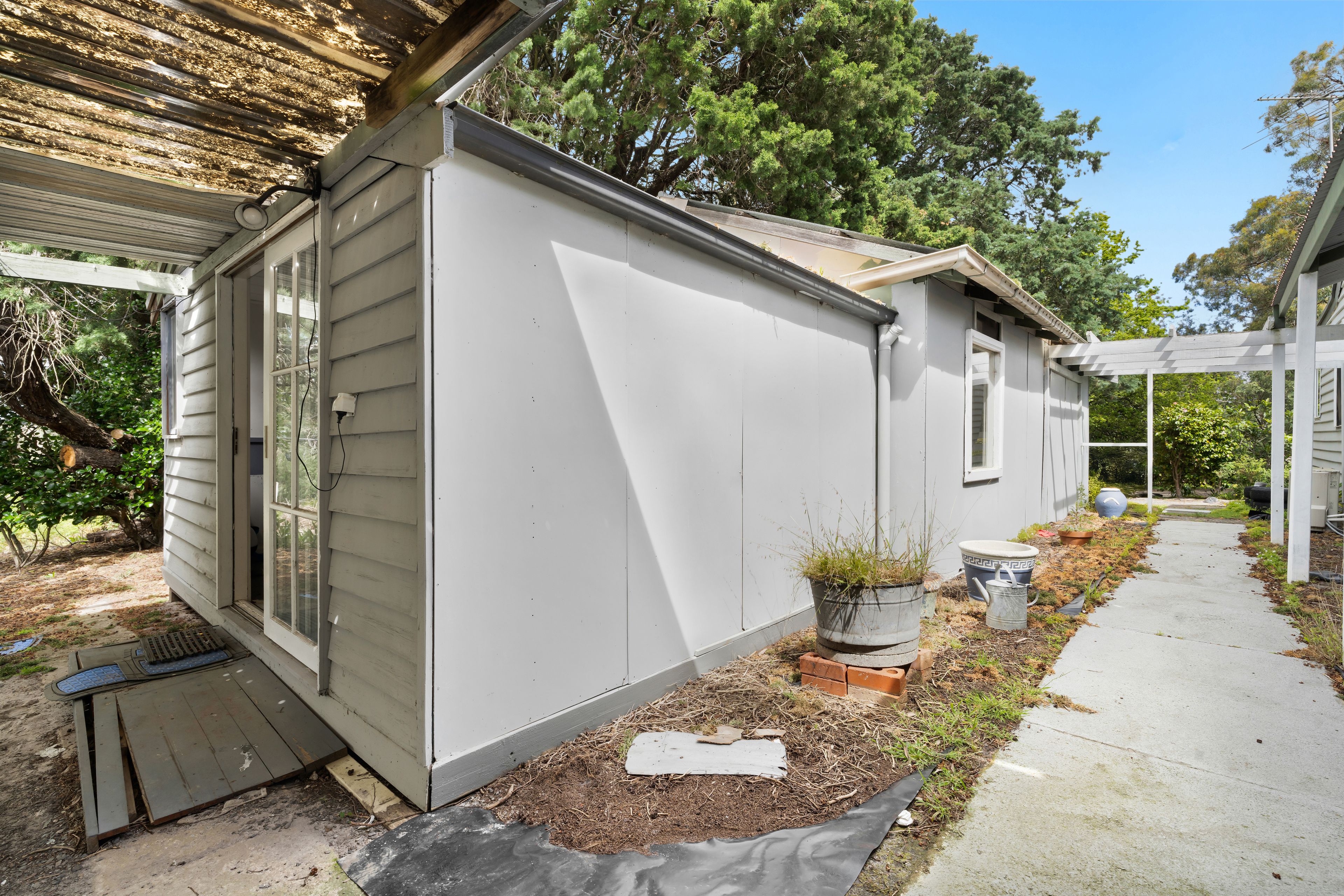 705 Robinsons Road — photo 13 of 24