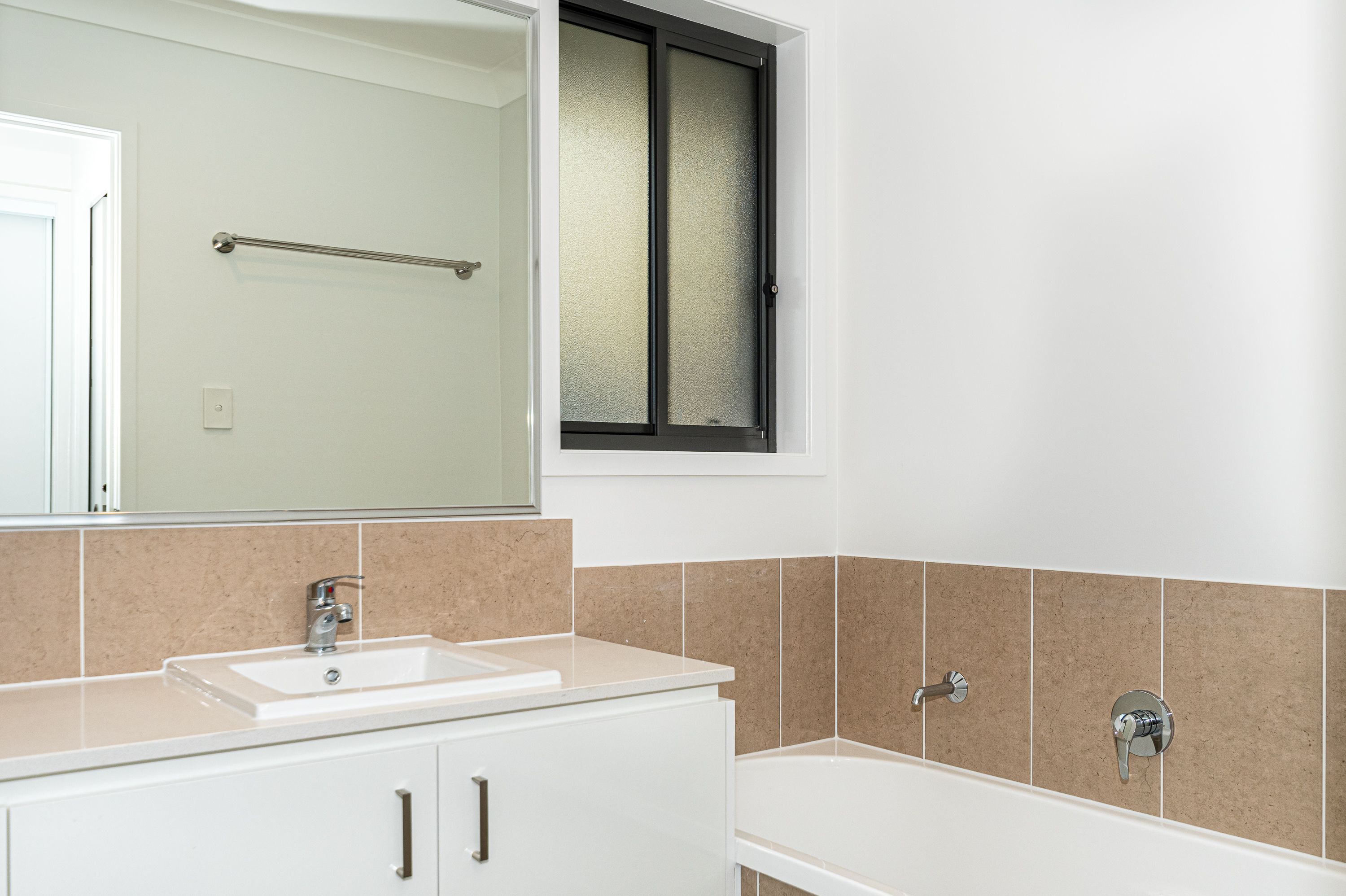 33 Paige Street — photo 16 of 22