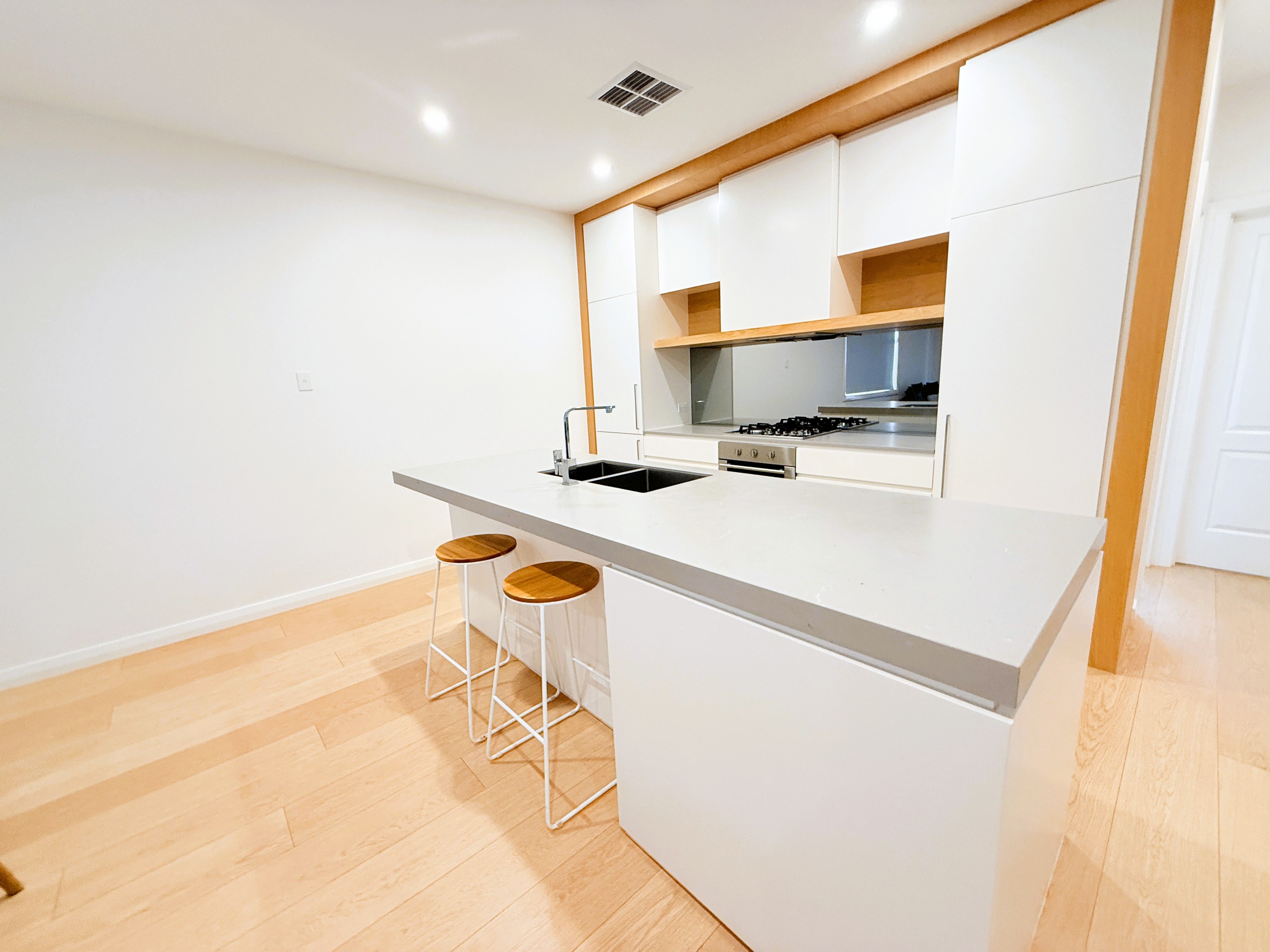40 Farrell Road — photo 9 of 30