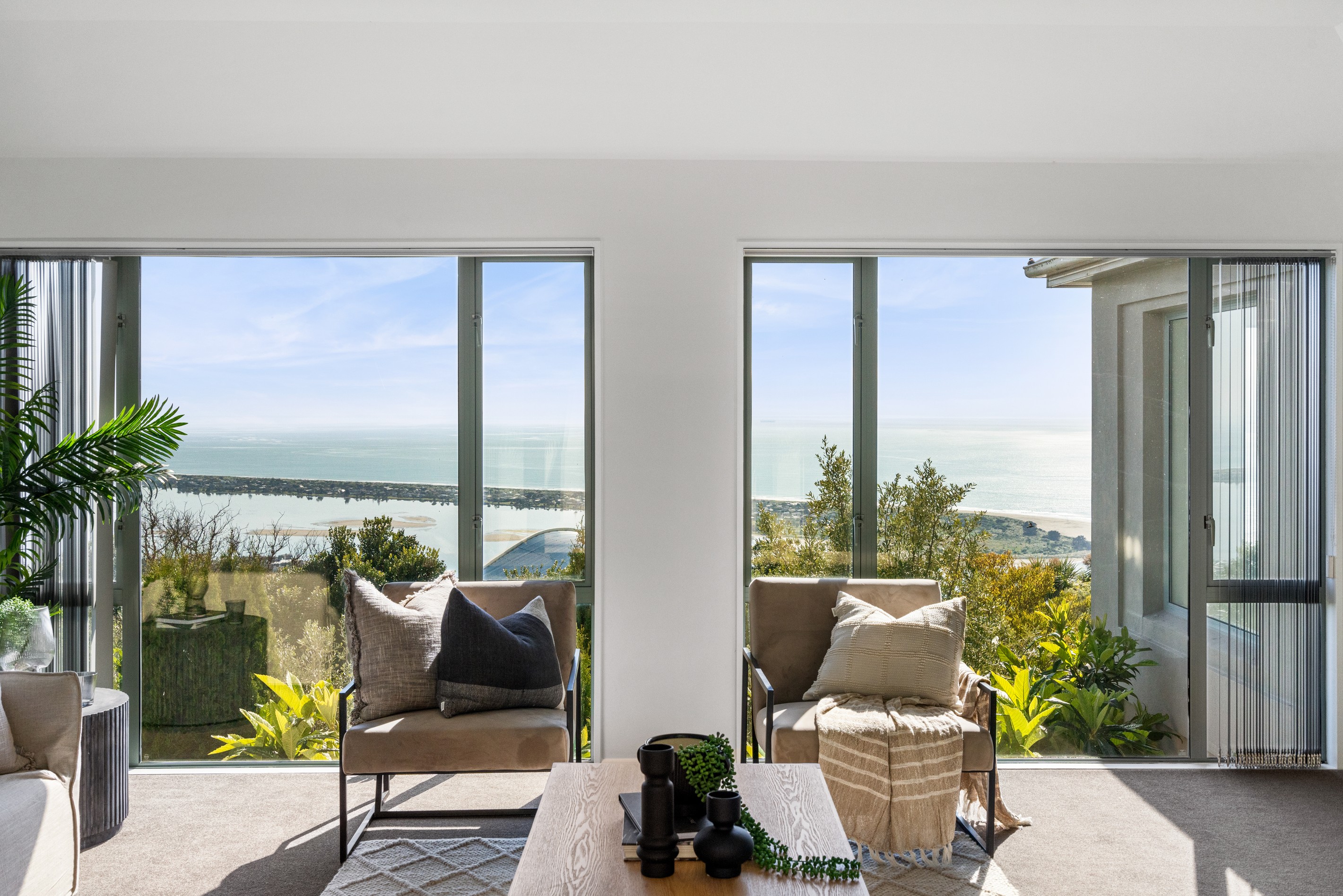 6 Gardenhill Lane, Redcliffs, Christchurch City