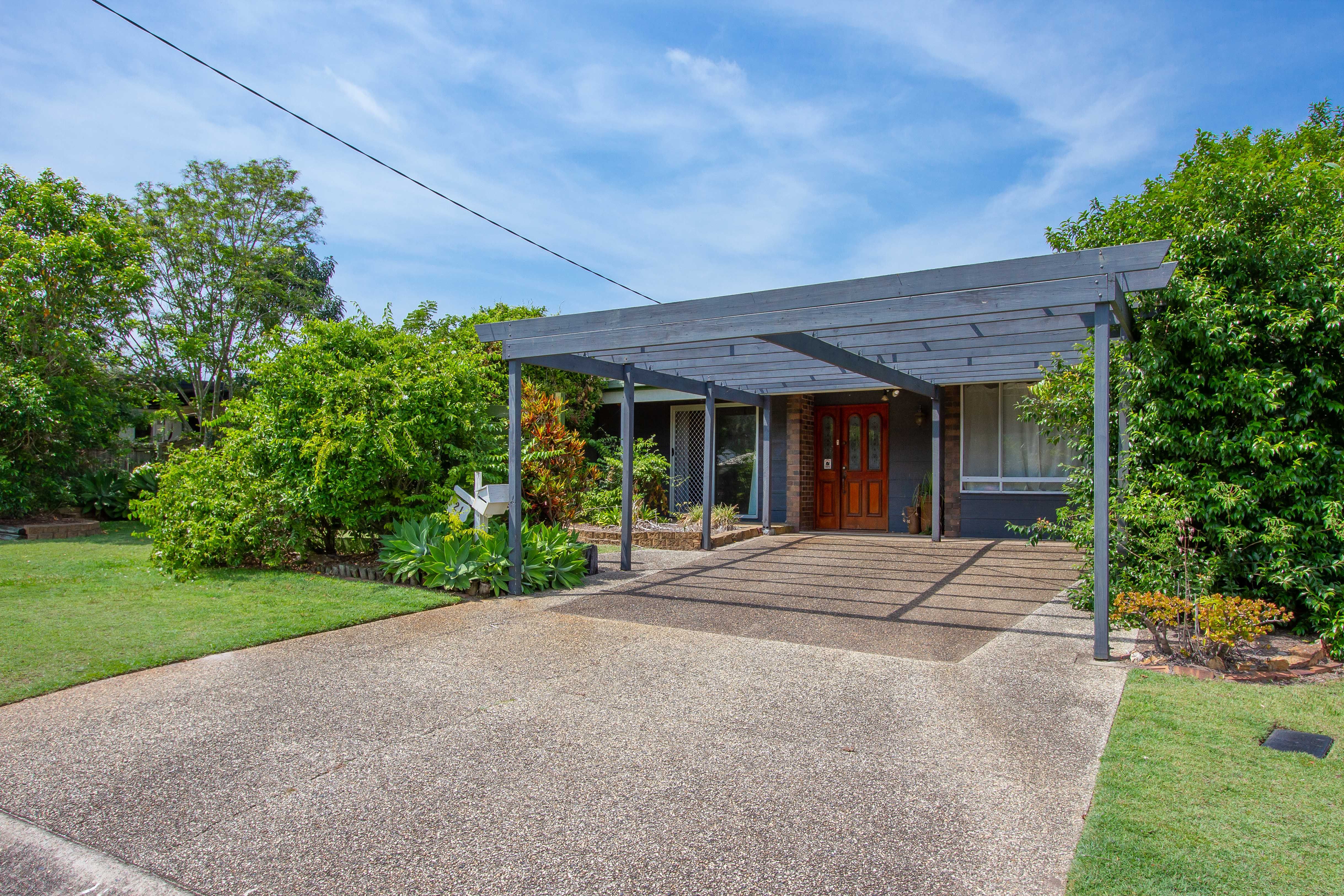 21 Belinda Crescent, Springwood, QLD 4127