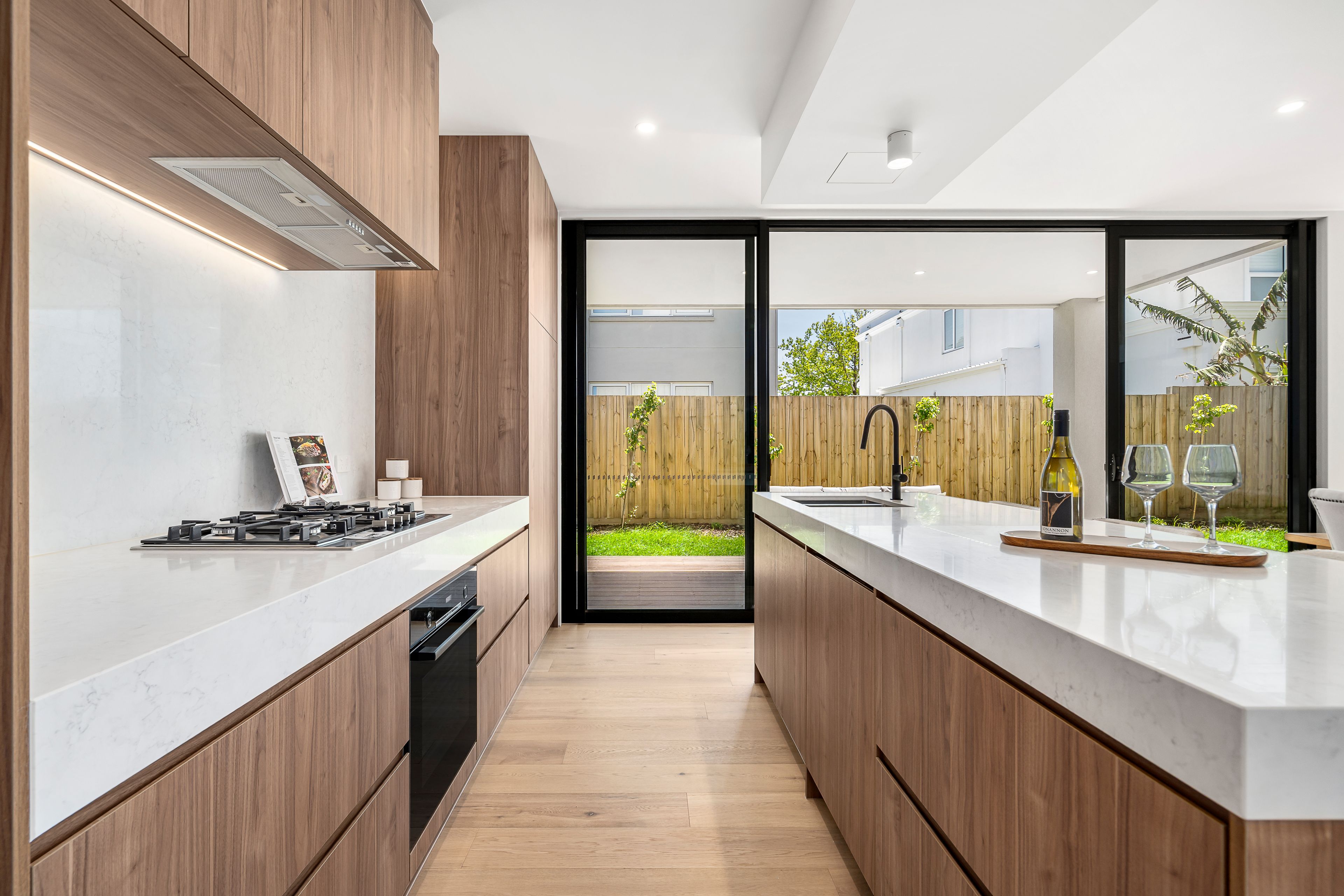 17B Hinkler Road, Glen Waverley, VIC 3150