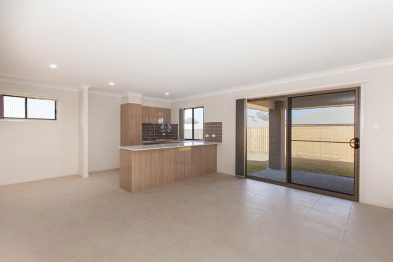 12 Greenwich Avenue, Pimpama, QLD 4209
