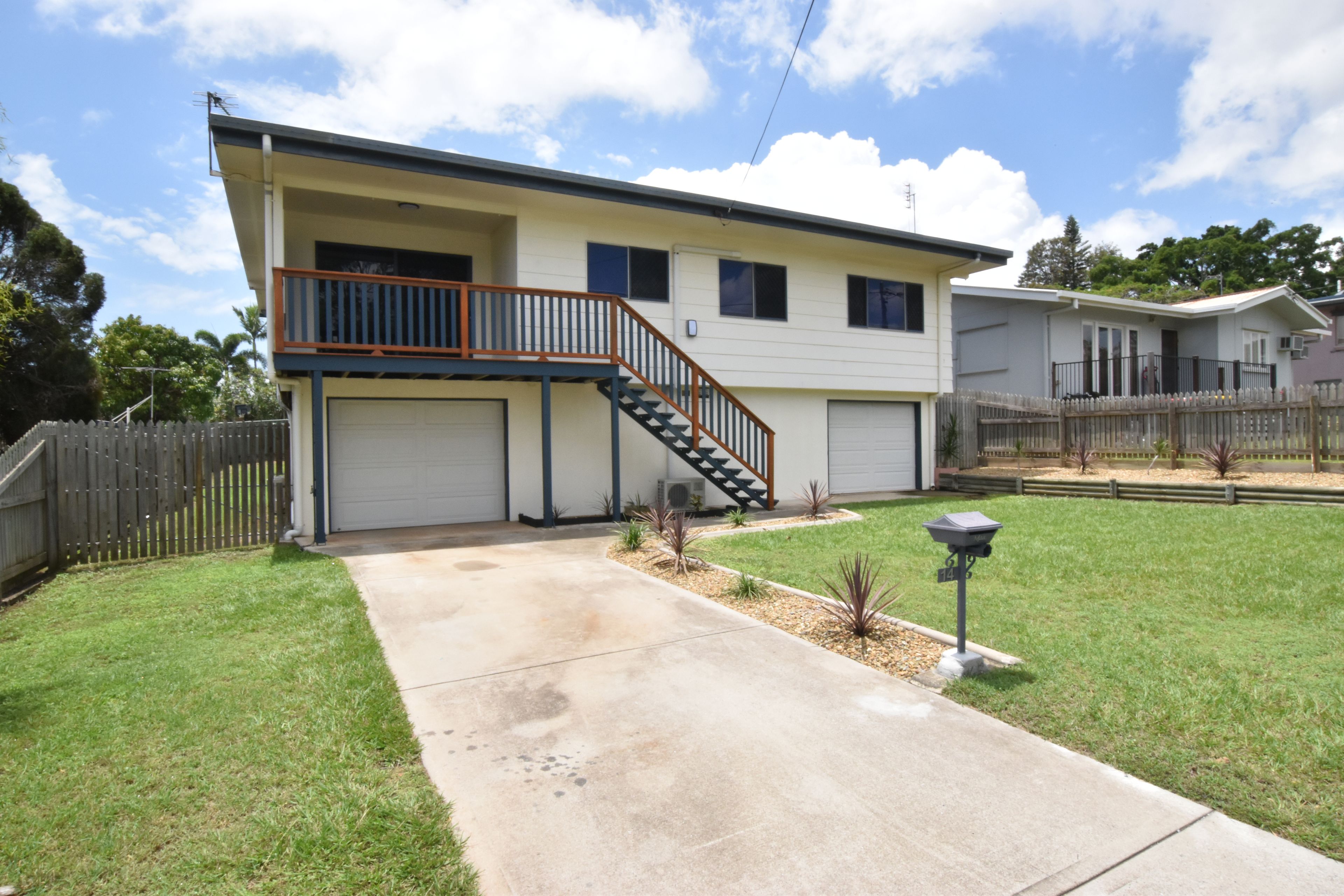 14 Wilson Street, New Auckland, QLD 4680