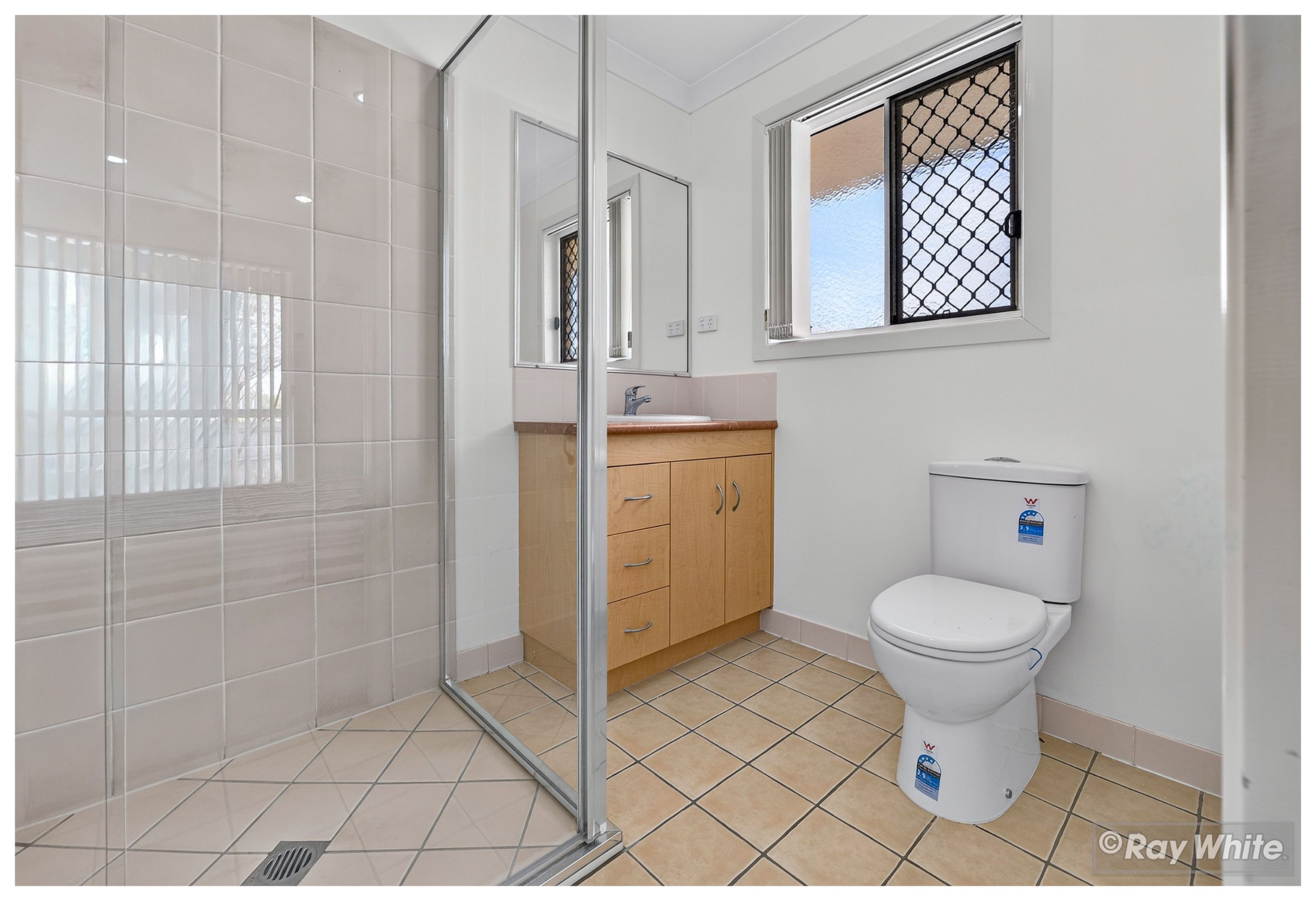24 Lilydale Close — photo 18 of 30