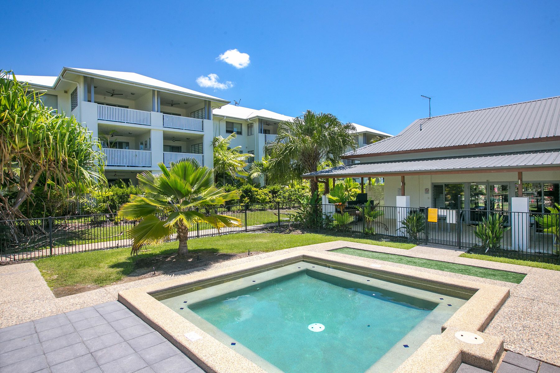 61/108 Trinity Beach Road, Trinity Beach, QLD 4879