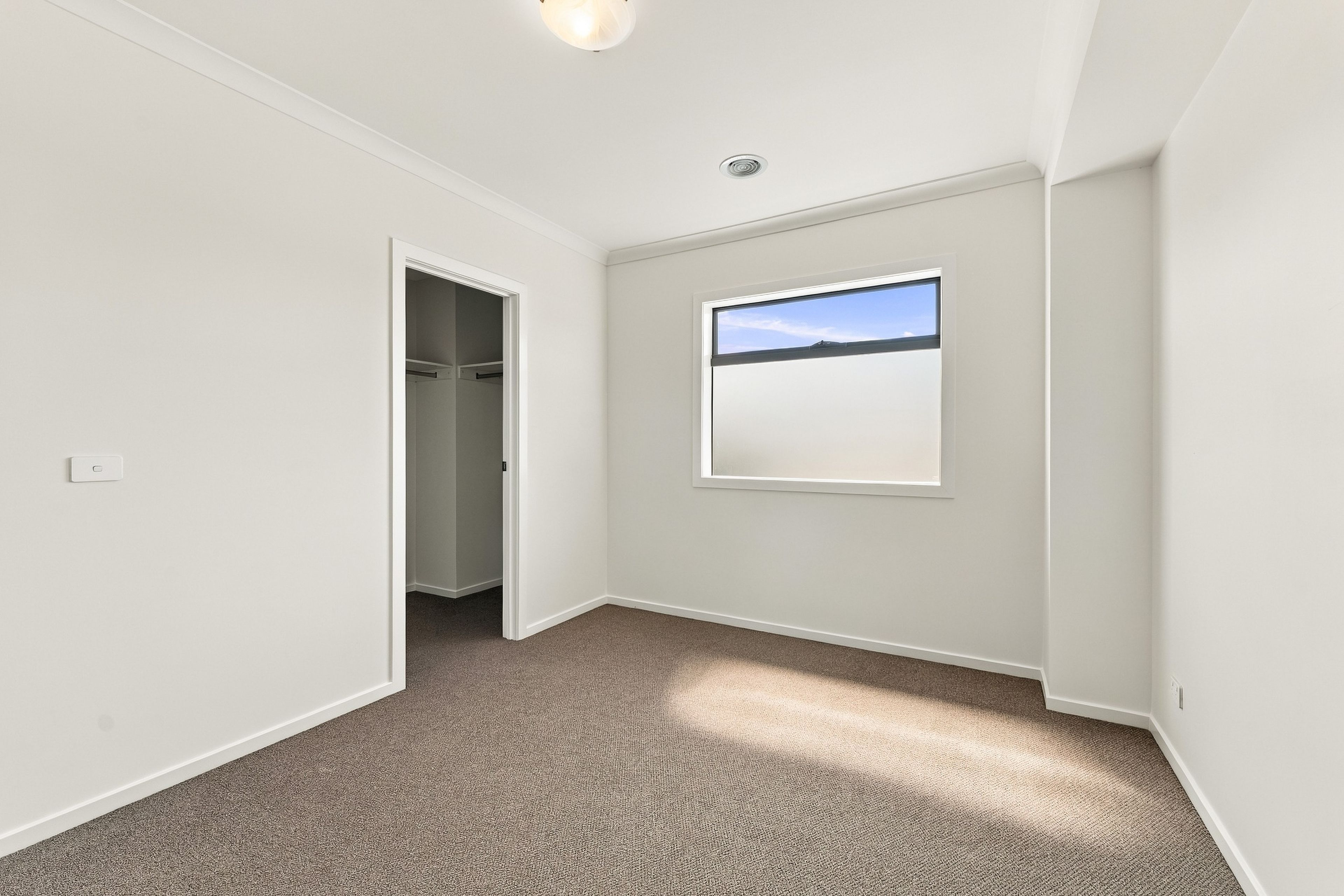 1&2/30 Allenby Avenue — photo 25 of 30