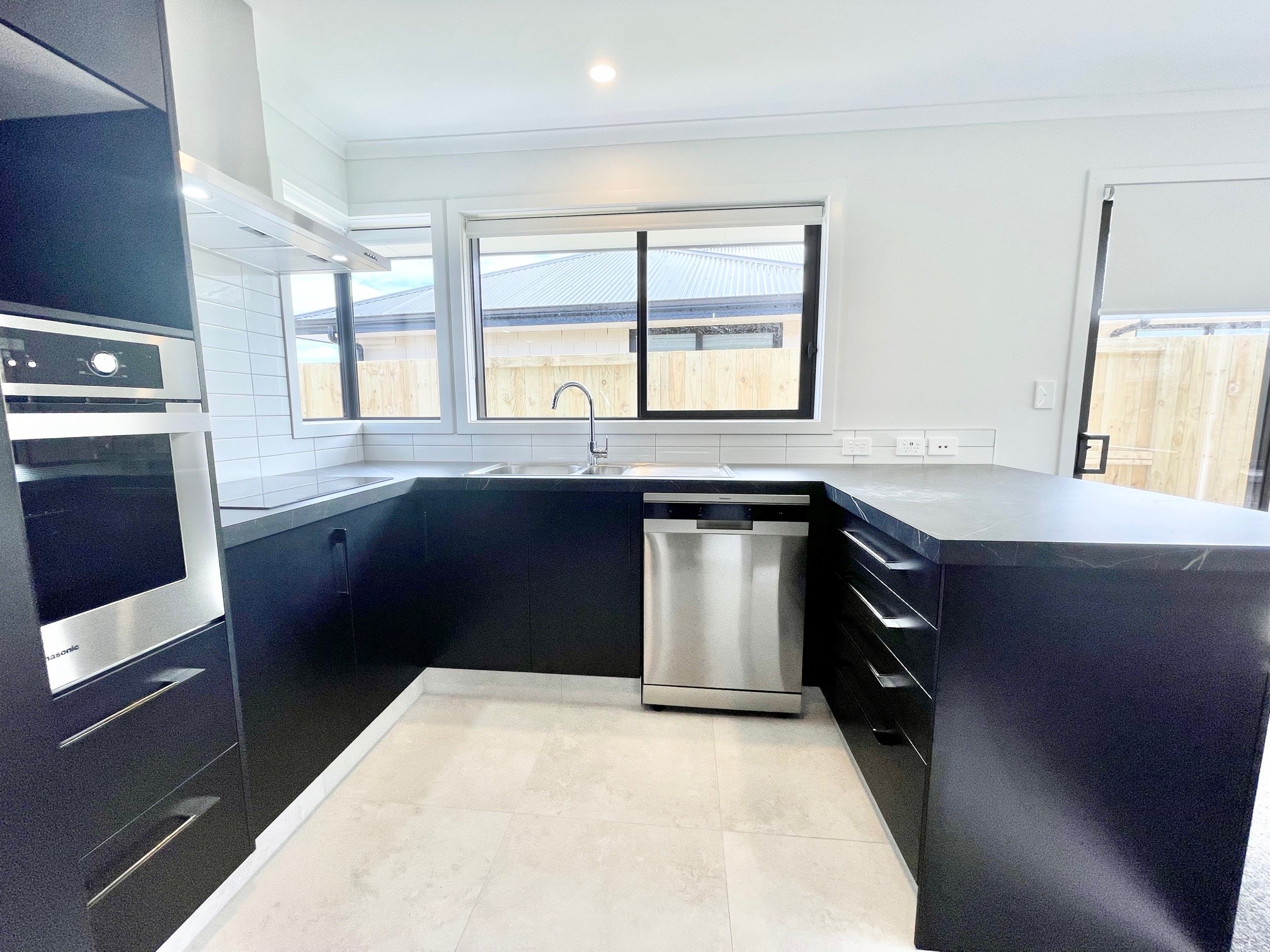215 Te Okuroa Drive, Papamoa, Tauranga City