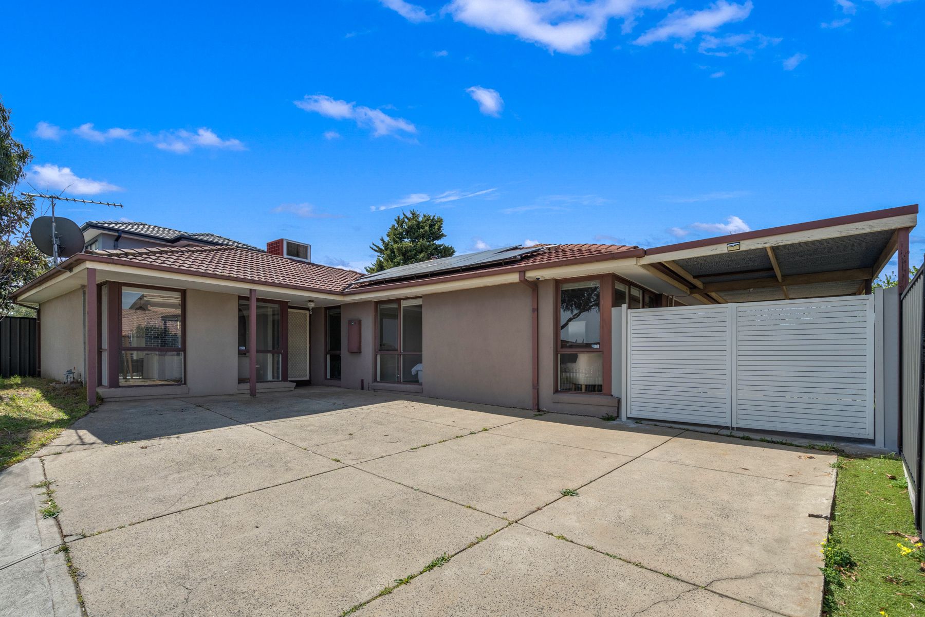 101 Bicentennial Crescent, Meadow Heights, VIC 3048