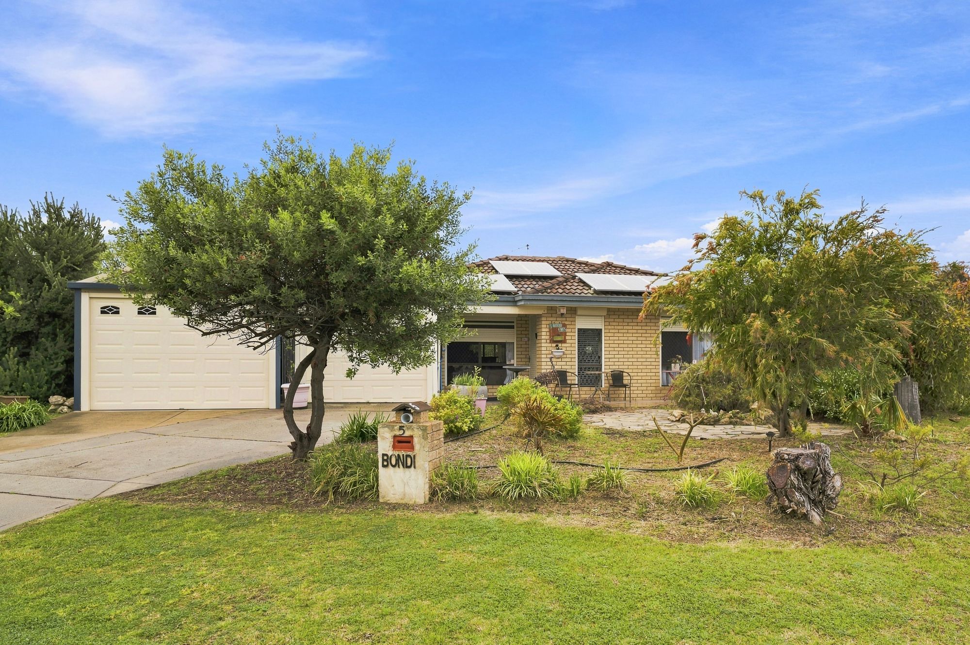5 Bondi Crescent — photo 4 of 30