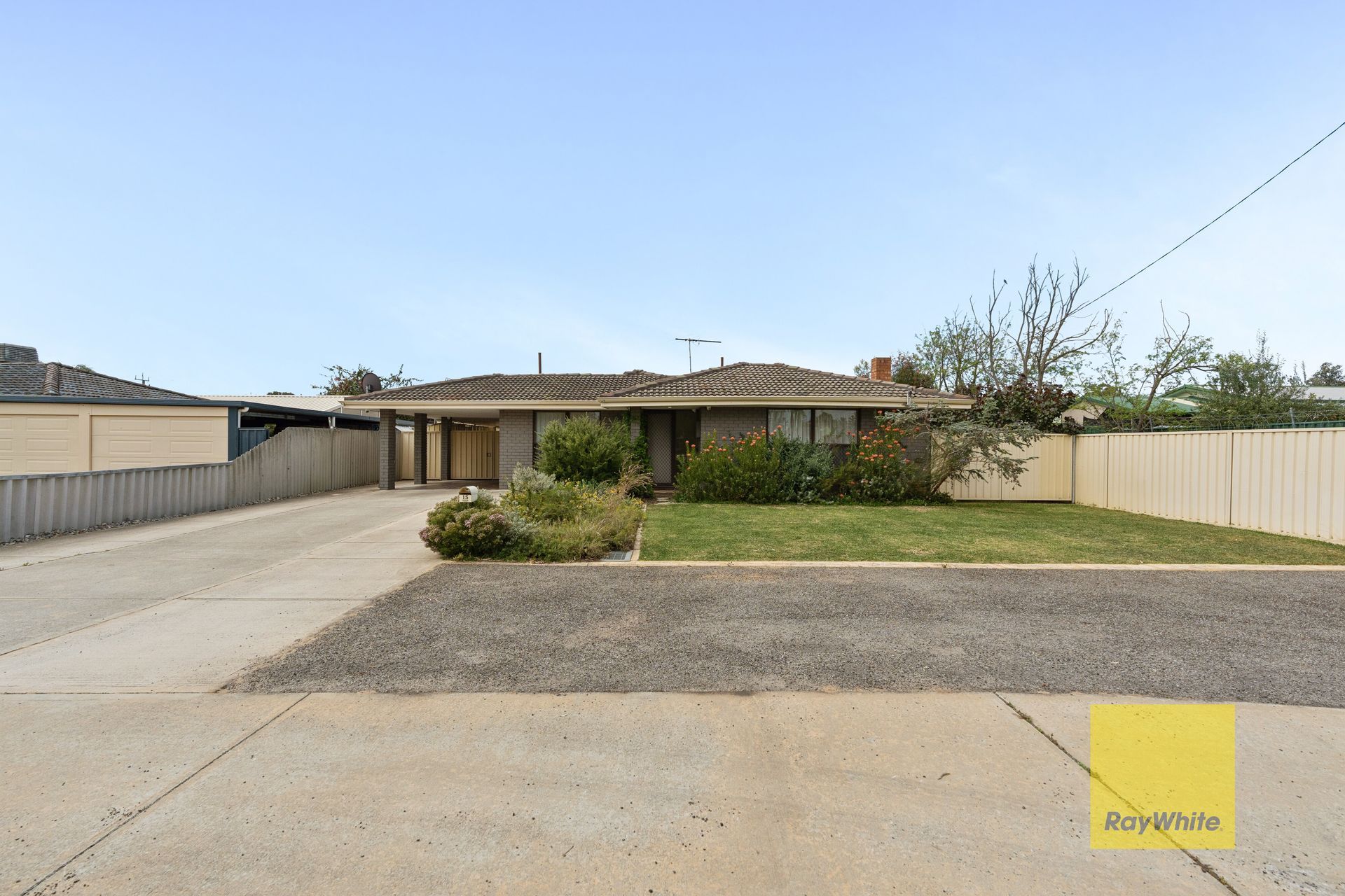 15 Tillia Court — photo 3 of 26
