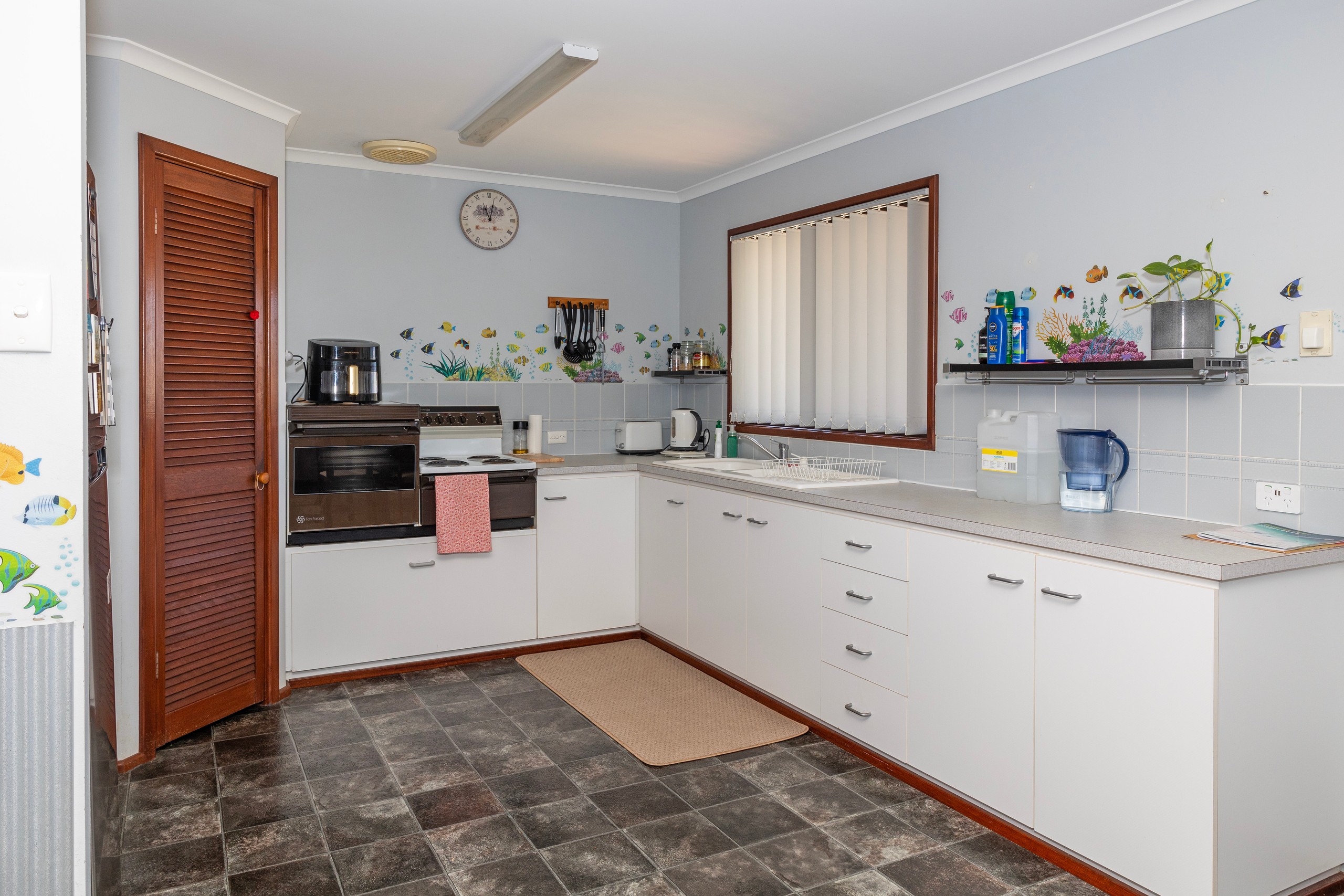 2 Avocet Street, Jurien Bay, WA 6516