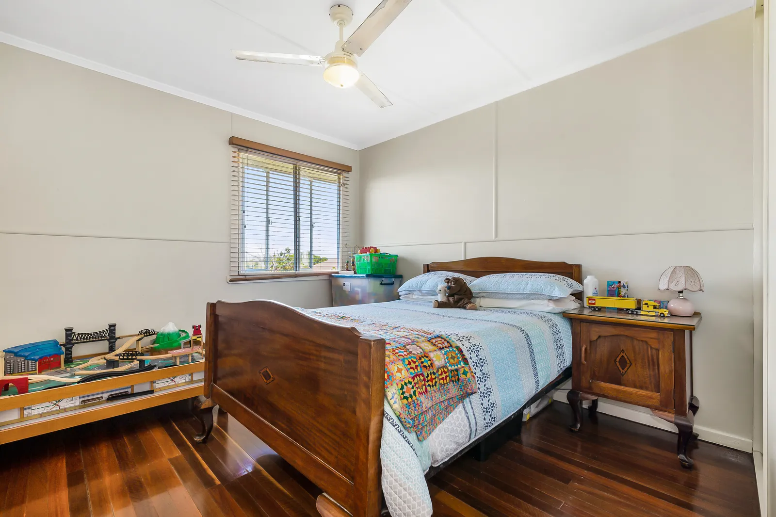 24 Westcliffe Street, Banyo