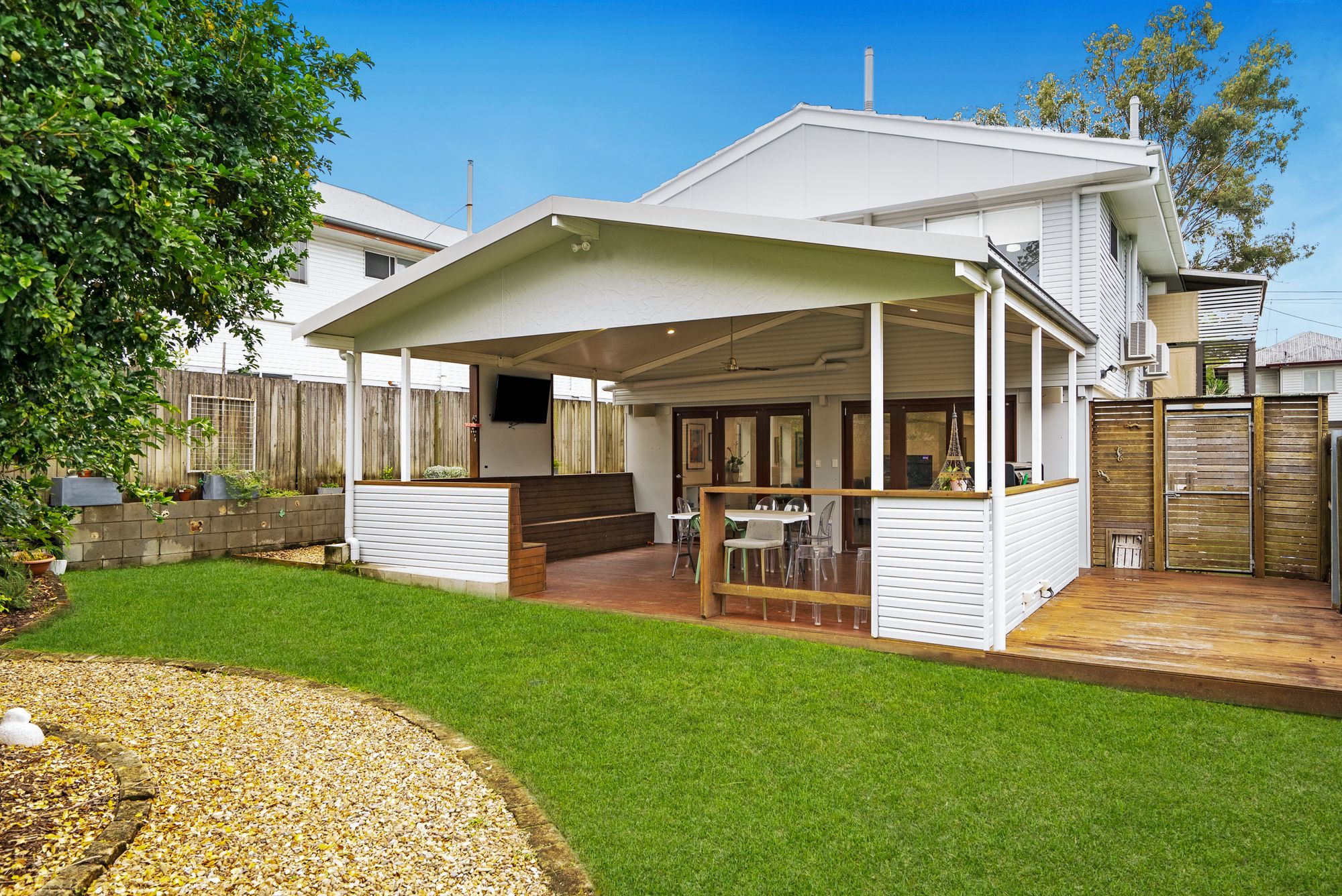175 Graceville Avenue, Graceville QLD 4075