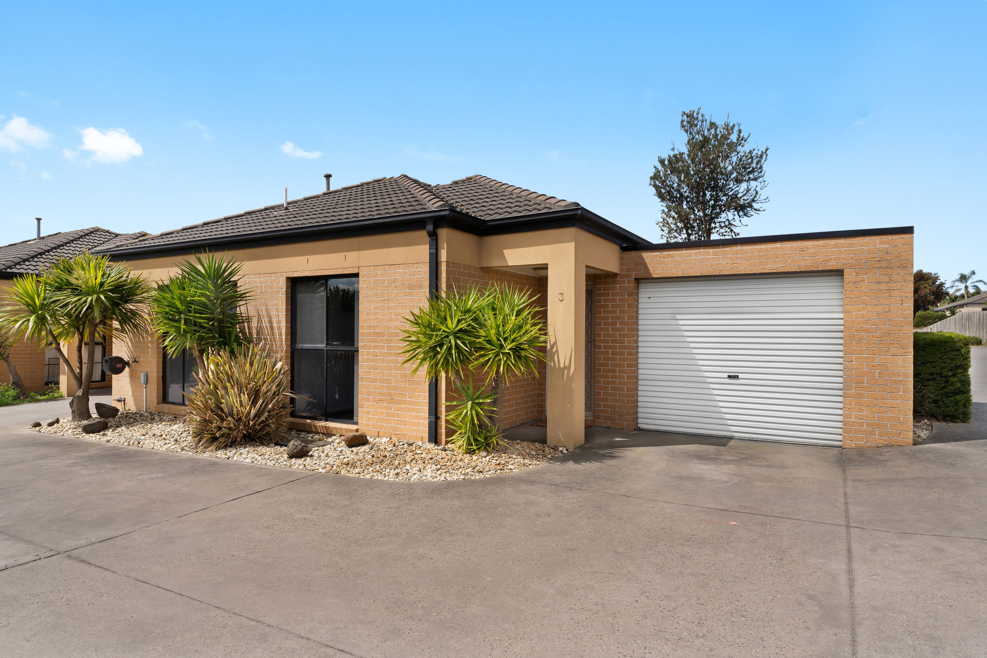 3/8 Mina Court — photo from Ray White Carrum Downs