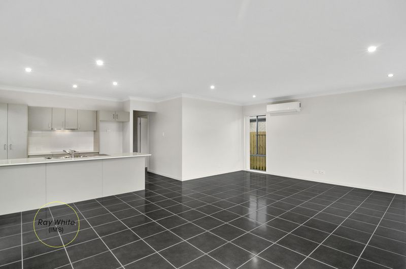 7 Vista Crescent, Pimpama, QLD 4209