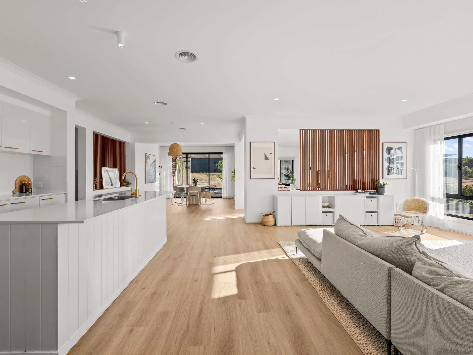 18 Maple Tree Boulevard, Mansfield, VIC 3722