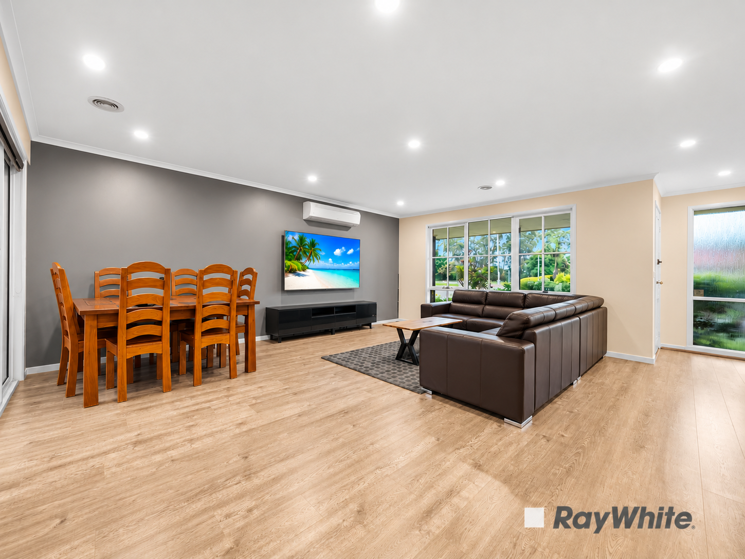 26 Benambra Way — photo 4 of 23
